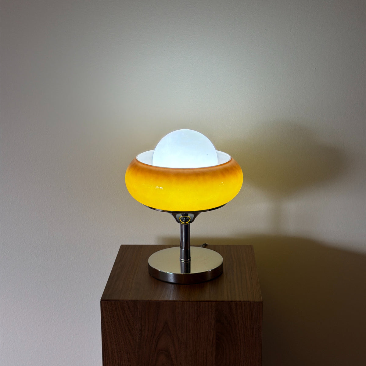 BORDSLAMPA COSMO ORANGE