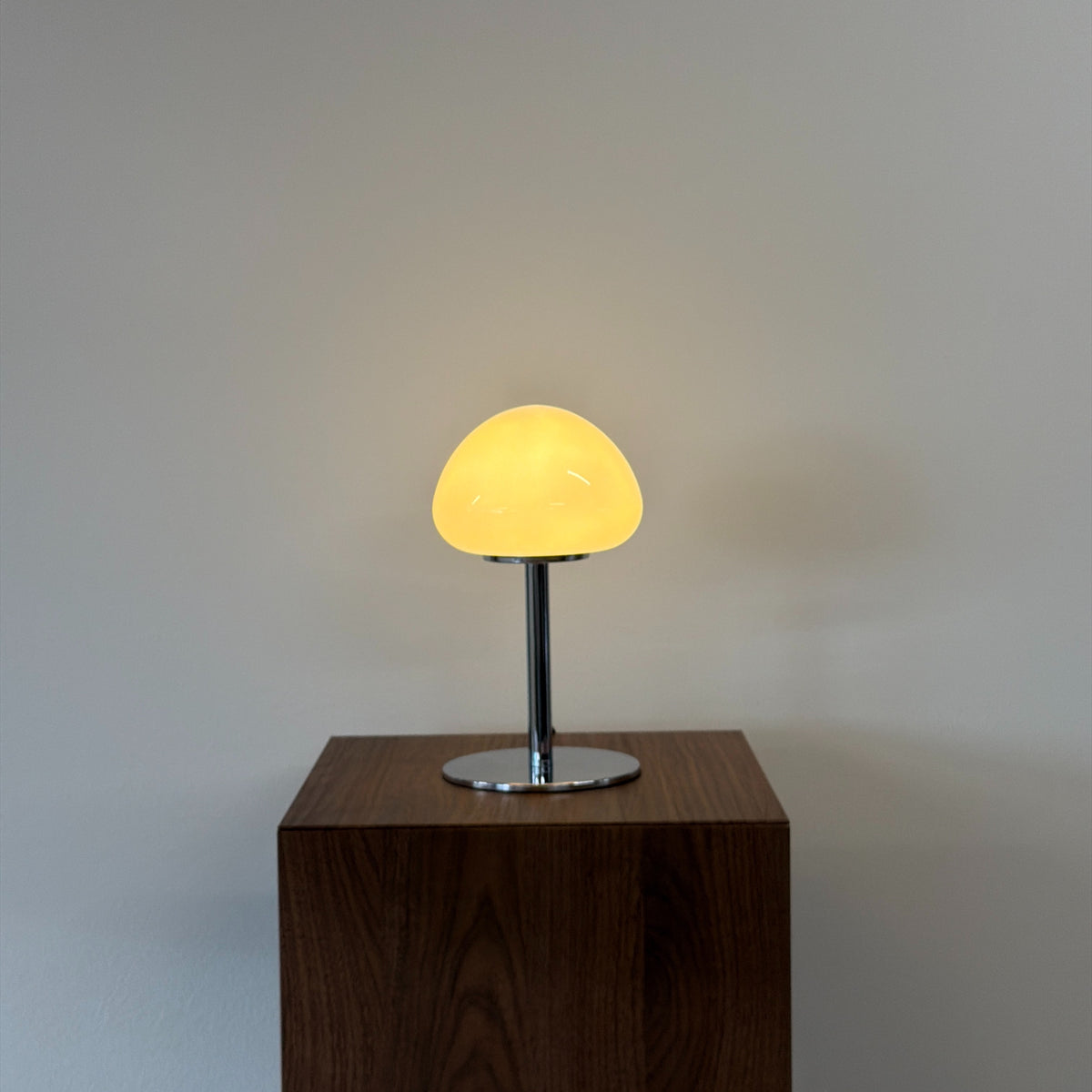 BORDSLAMPA PEBBLE ORANGE