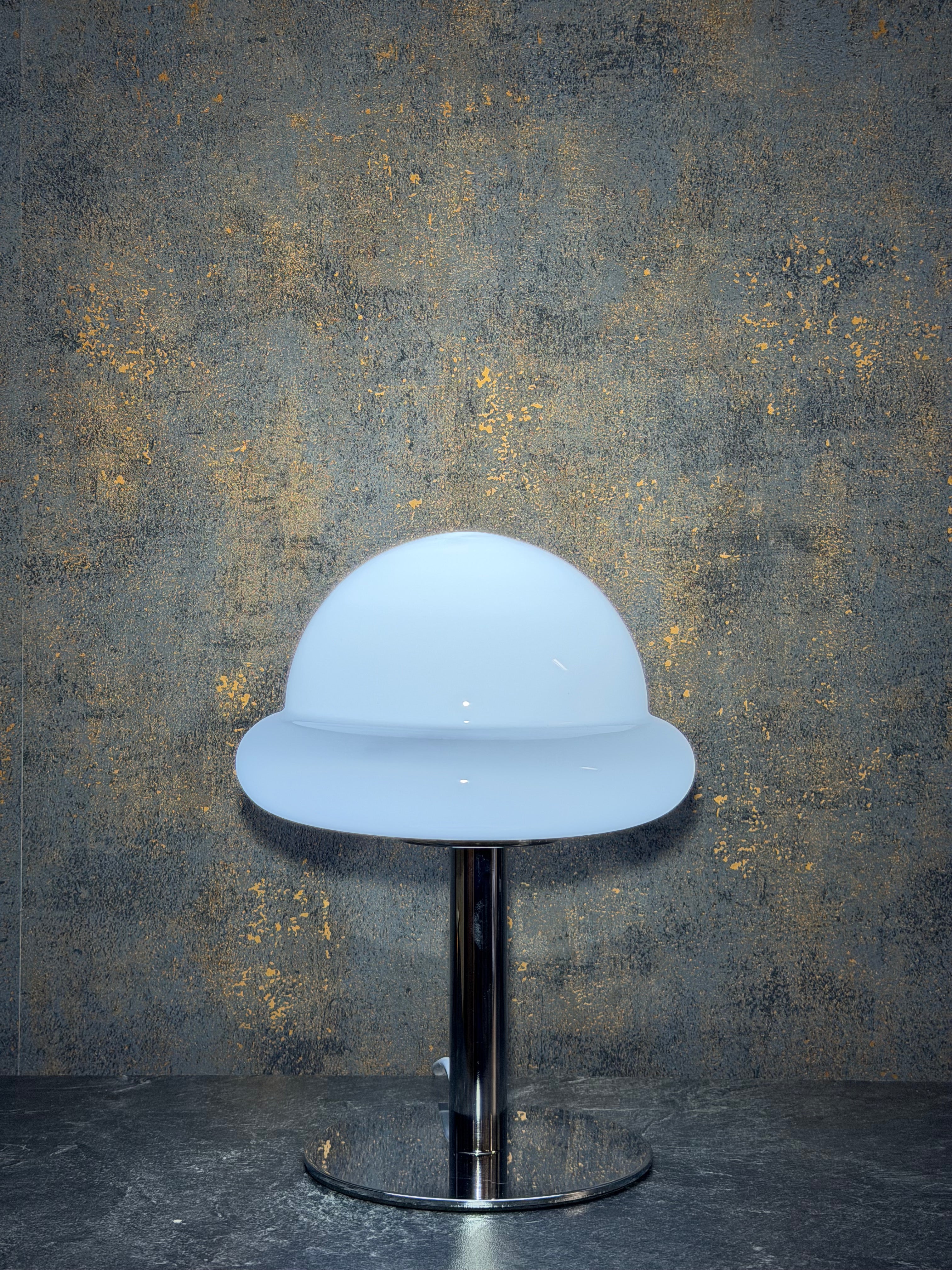 Bordslampa Retro & Mushroom VIT