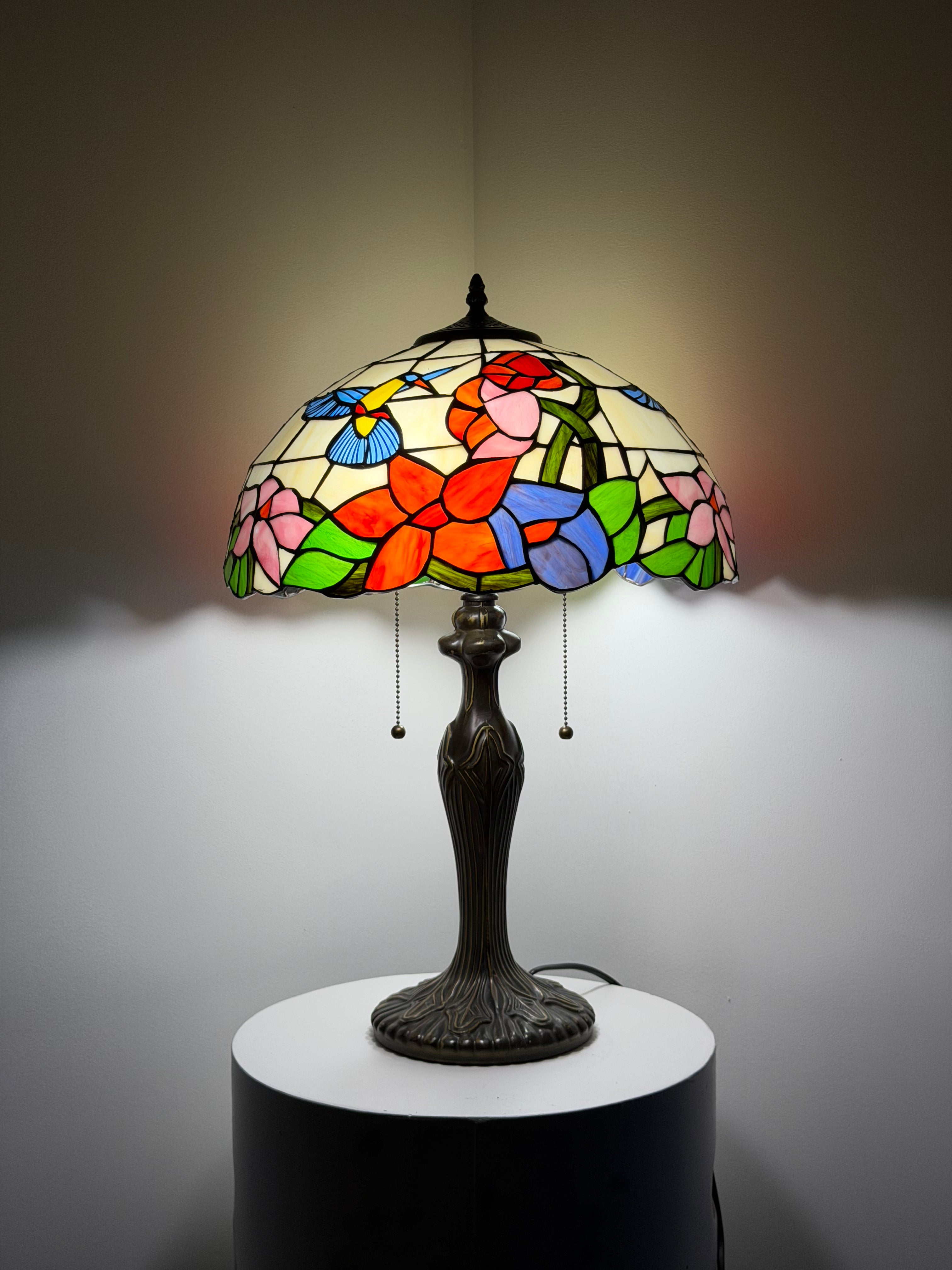 Bordslampa – Garden Hummingbirds 40Ø