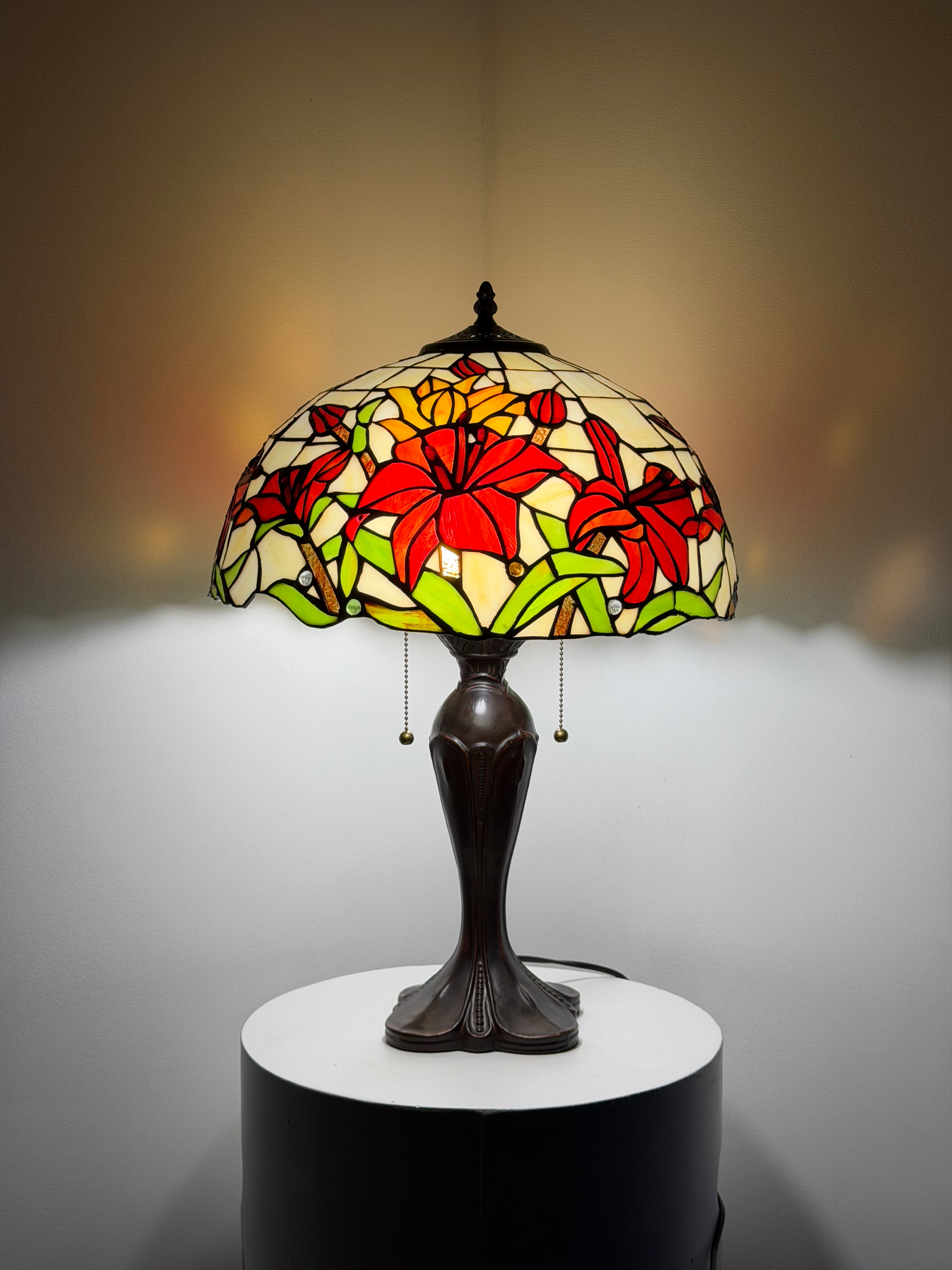 Bordslampa – Garden King’s Lily 40Ø