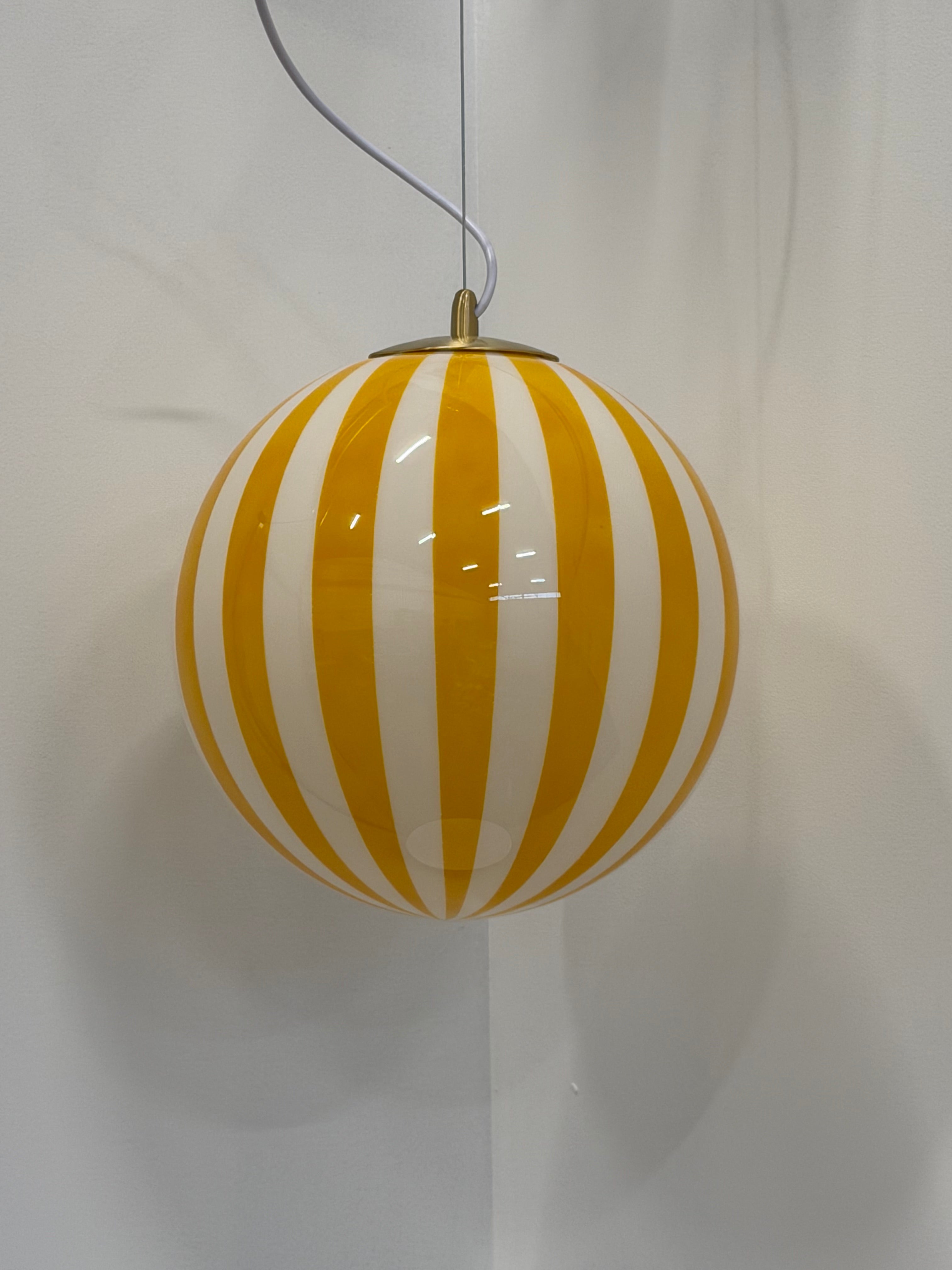 Taklampa Vertical Stripe Gul