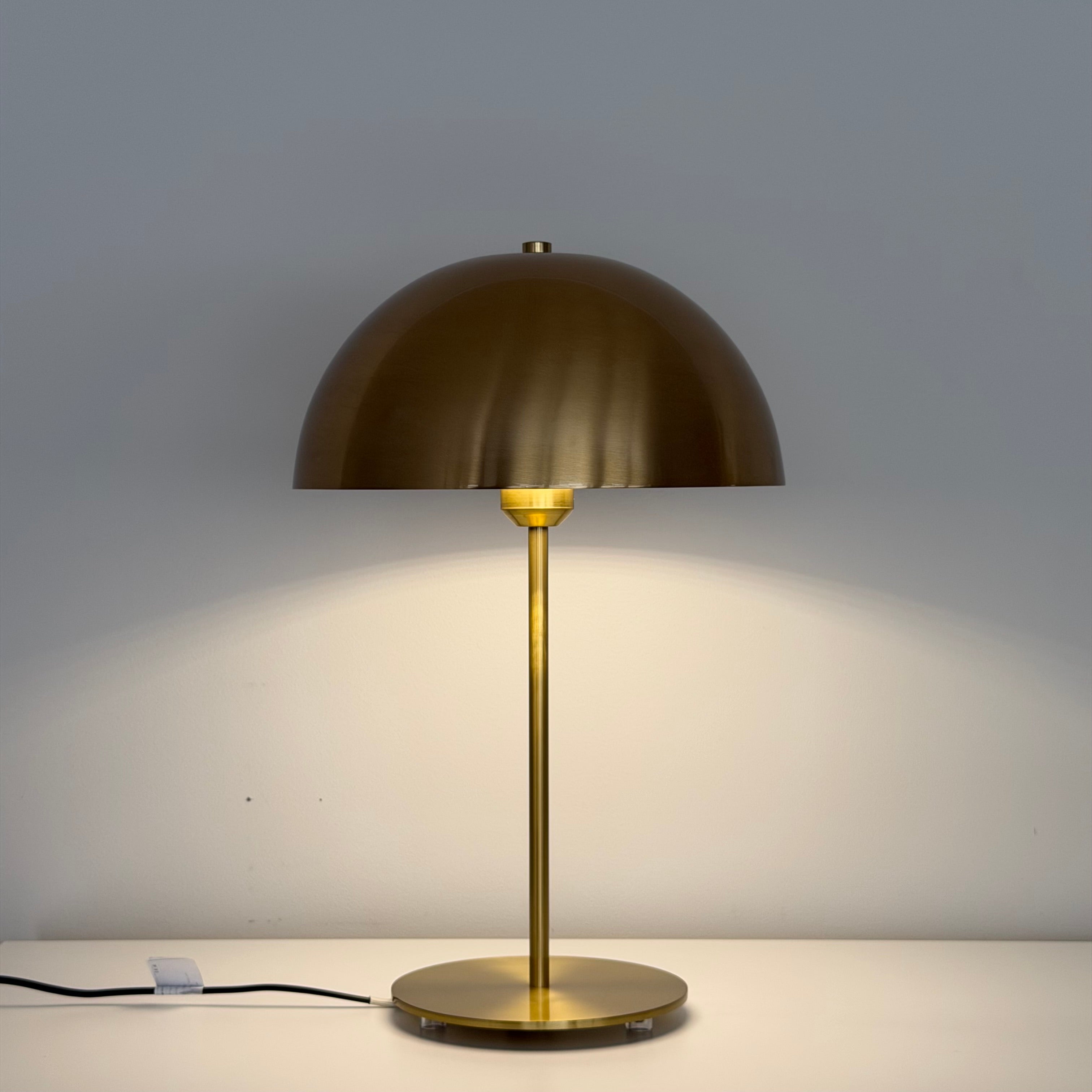 BORDSLAMPA - BAUHAUS ESTATE GULD