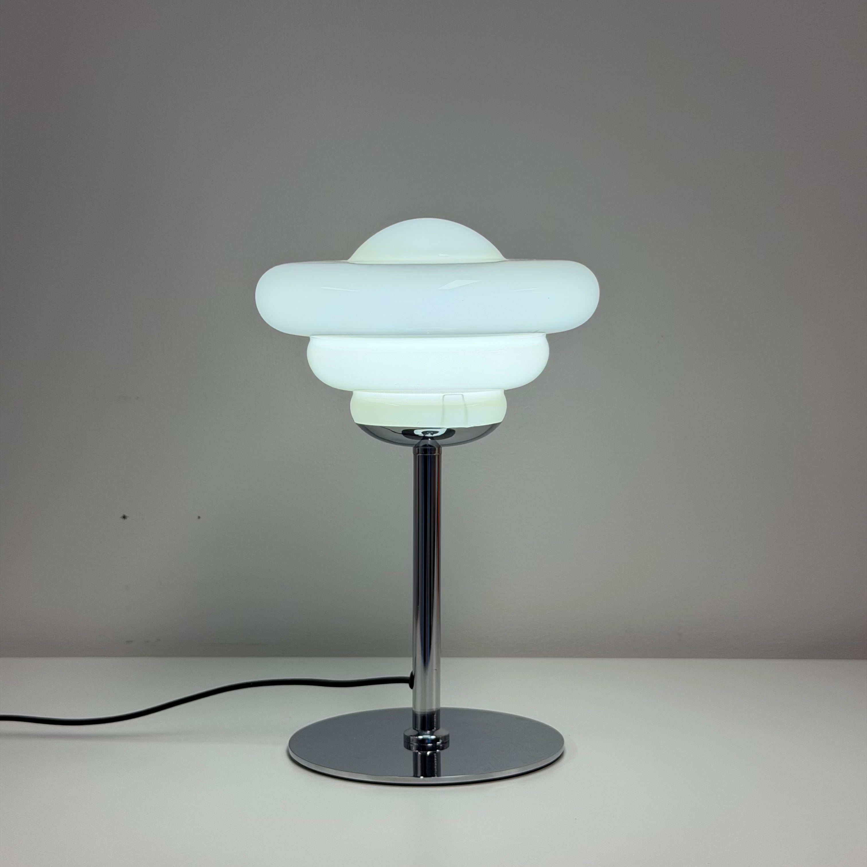 BORDSLAMPA - BAUHAUS UFO GUL