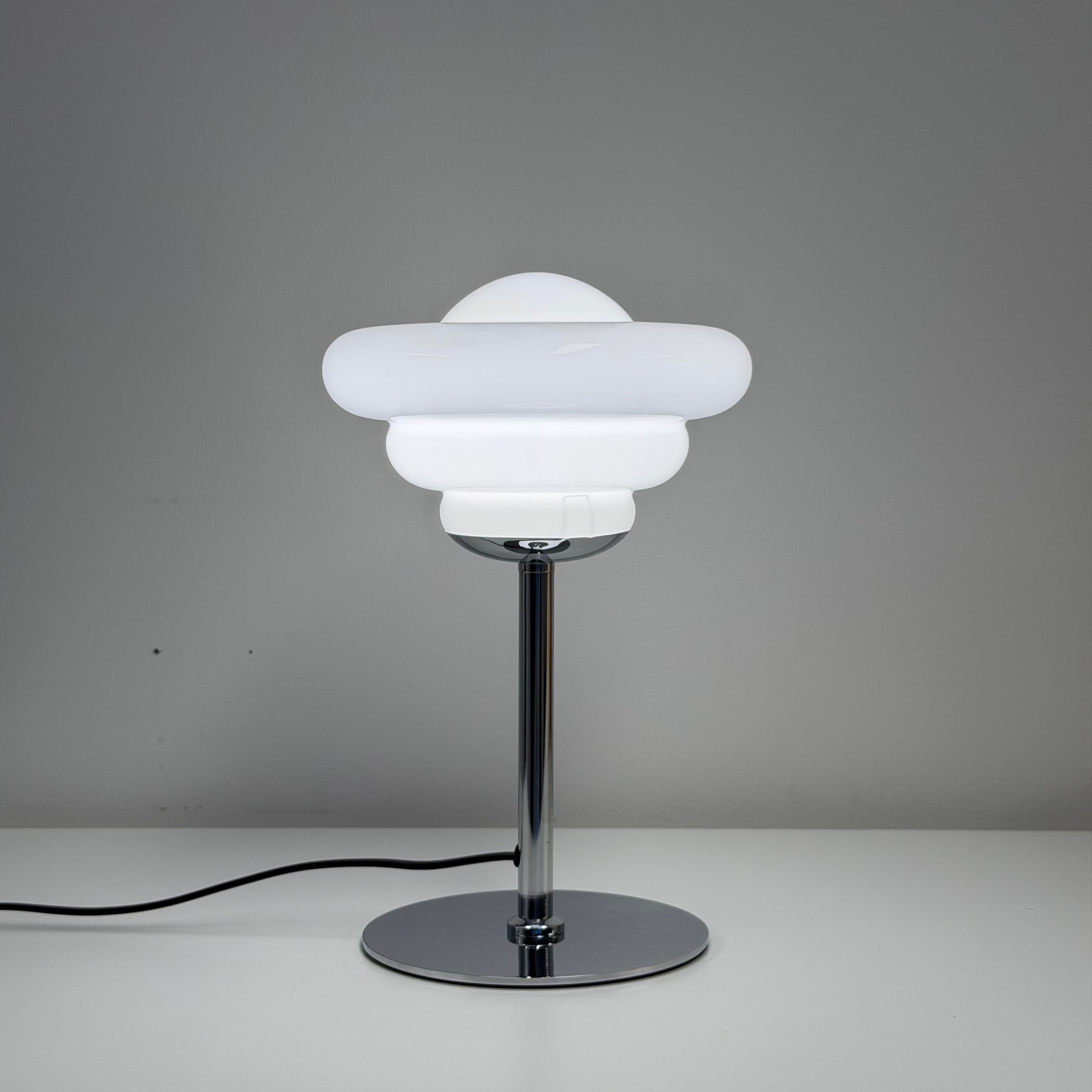 BORDSLAMPA - BAUHAUS UFO VIT