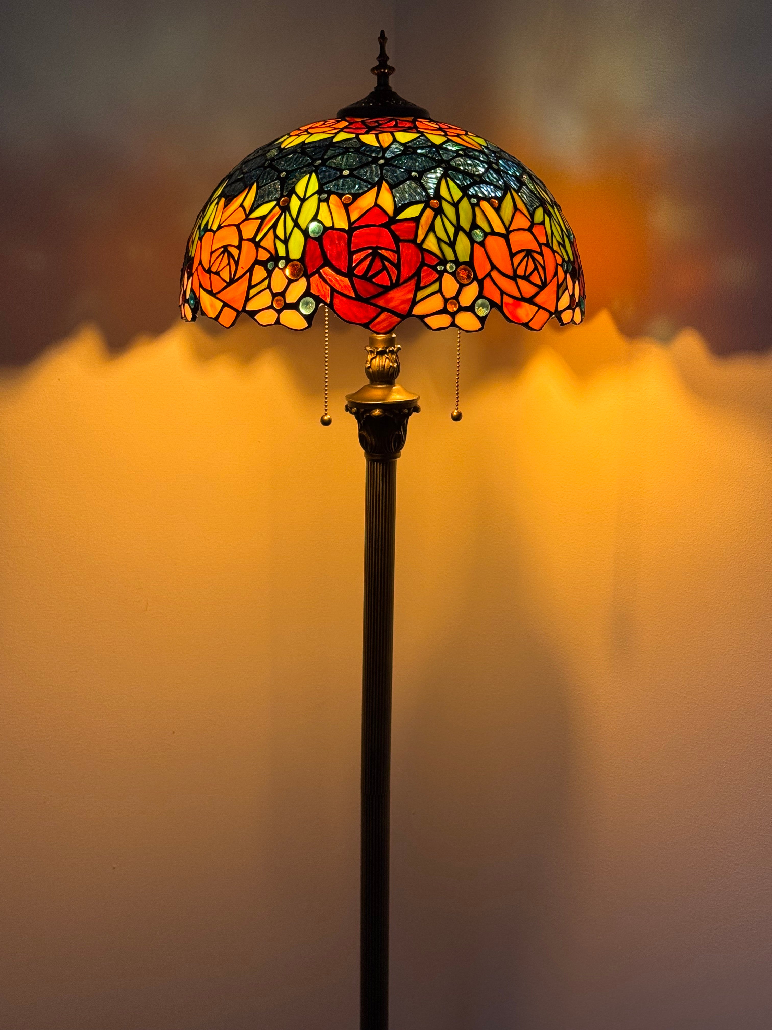 Tiffany Golvlampa Classic Roses 40Ø