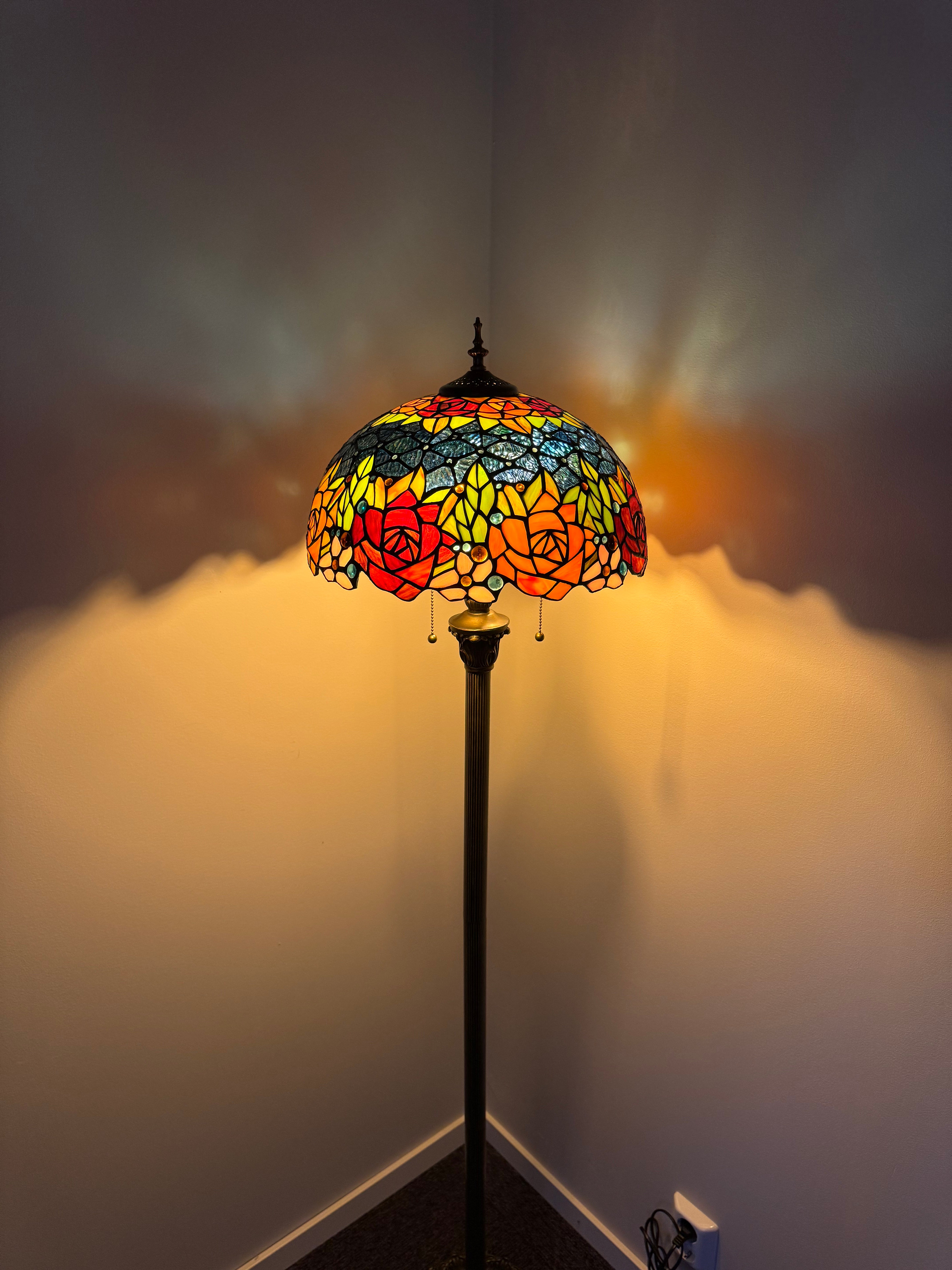 Tiffany Golvlampa Classic Roses 40Ø