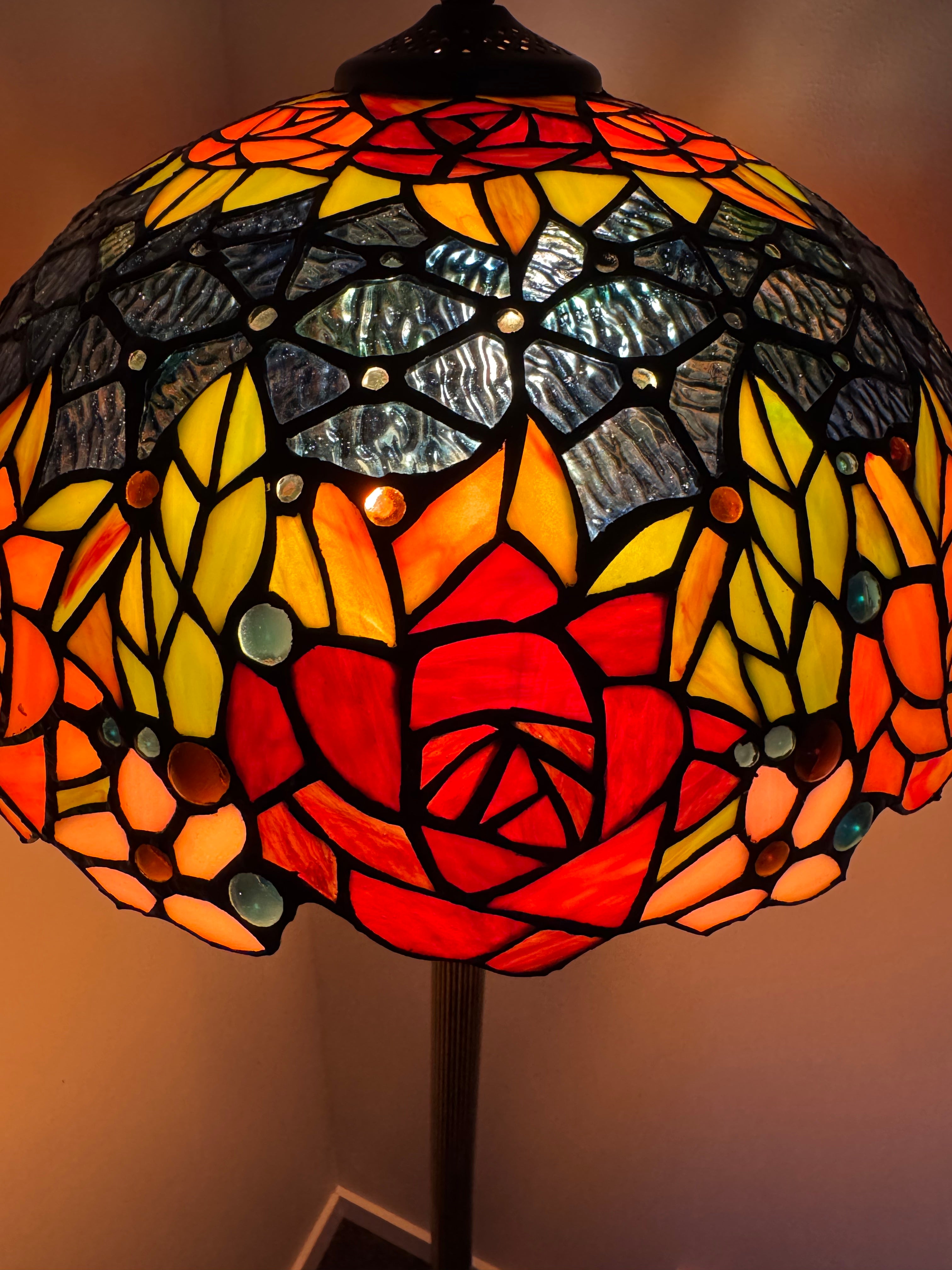 Tiffany Golvlampa Classic Roses 40Ø