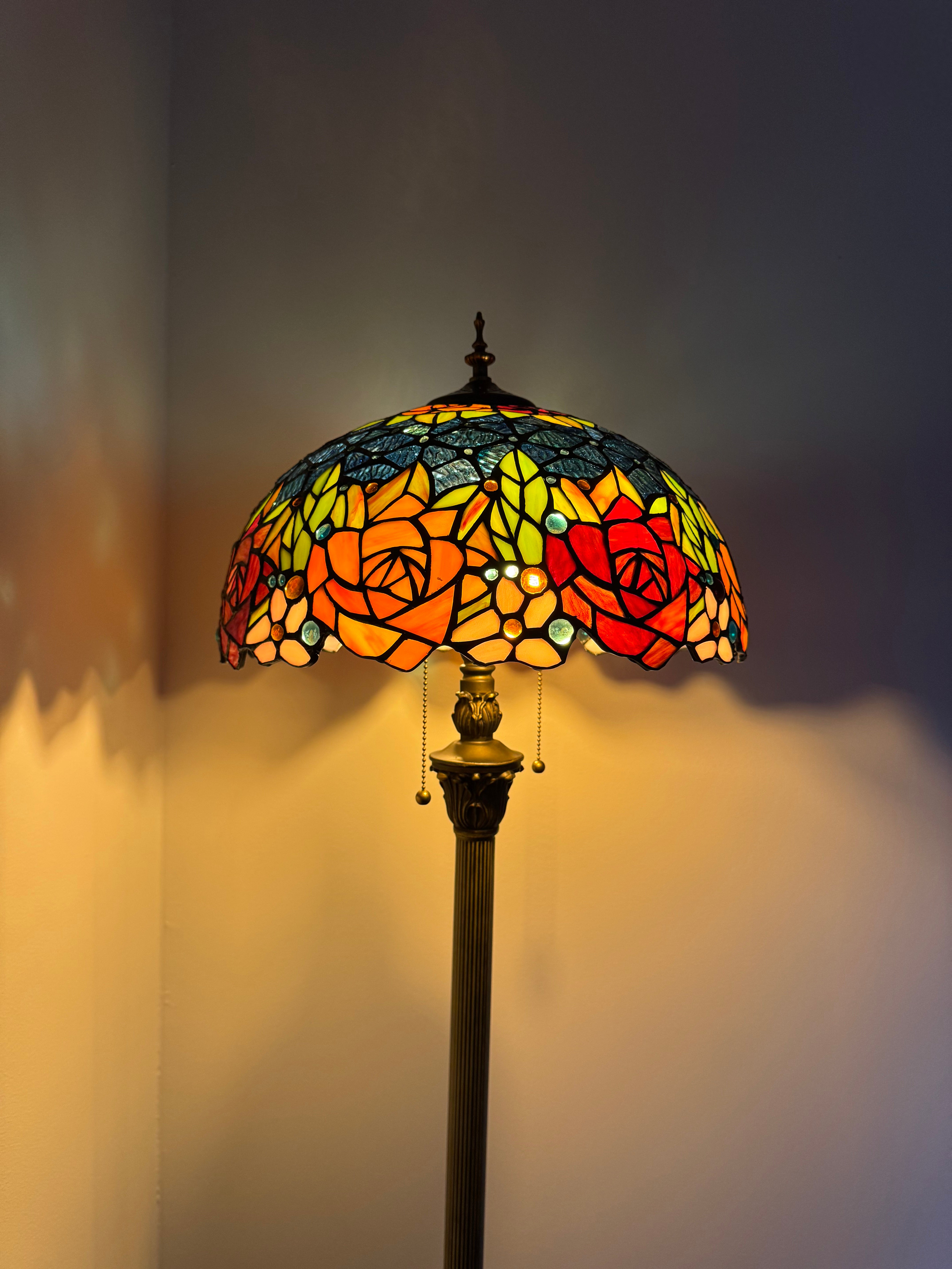 Tiffany Golvlampa Classic Roses 40Ø