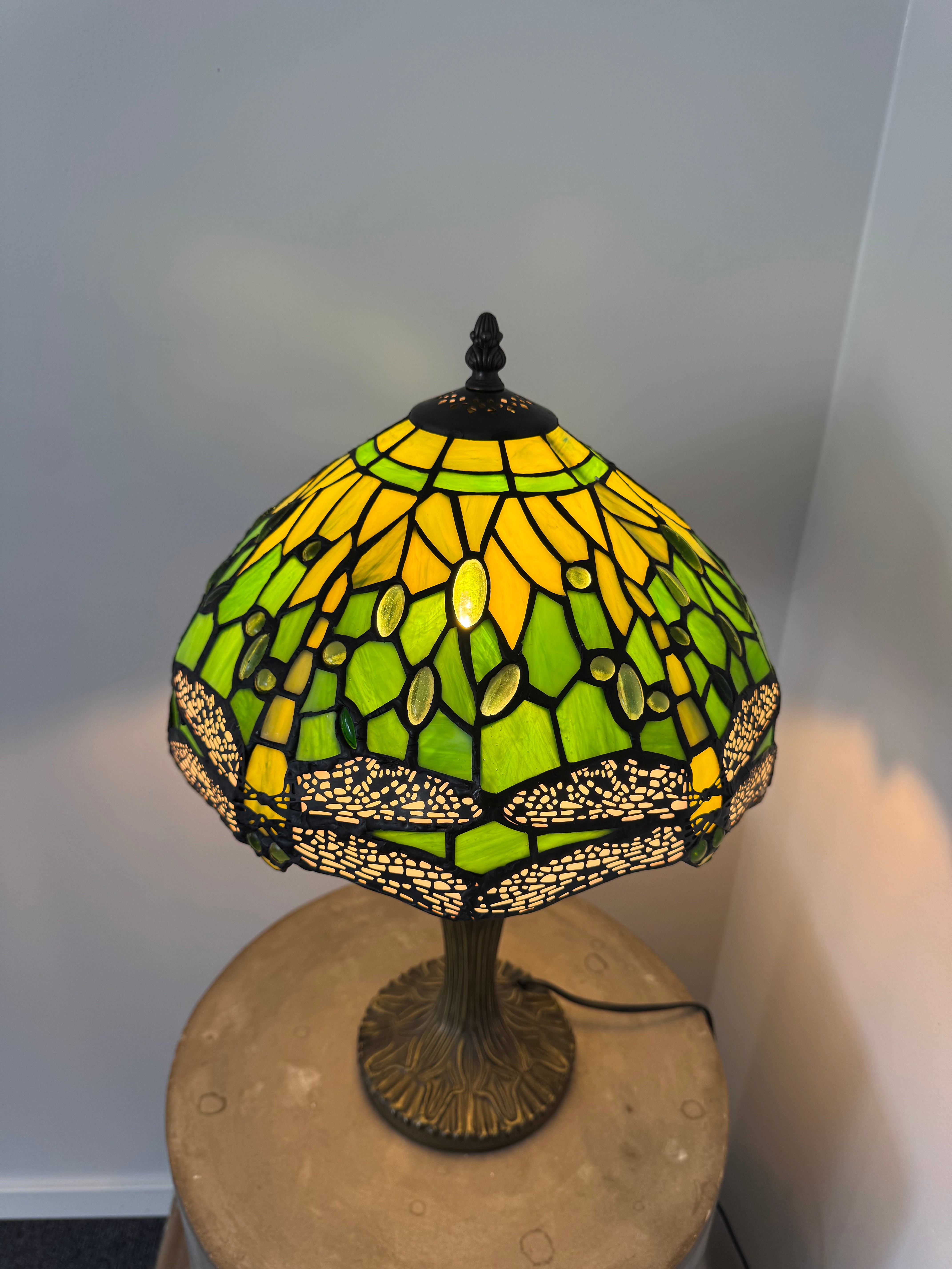Tiffany Bordslampa Dragonfly Green Sunrise 30Ø