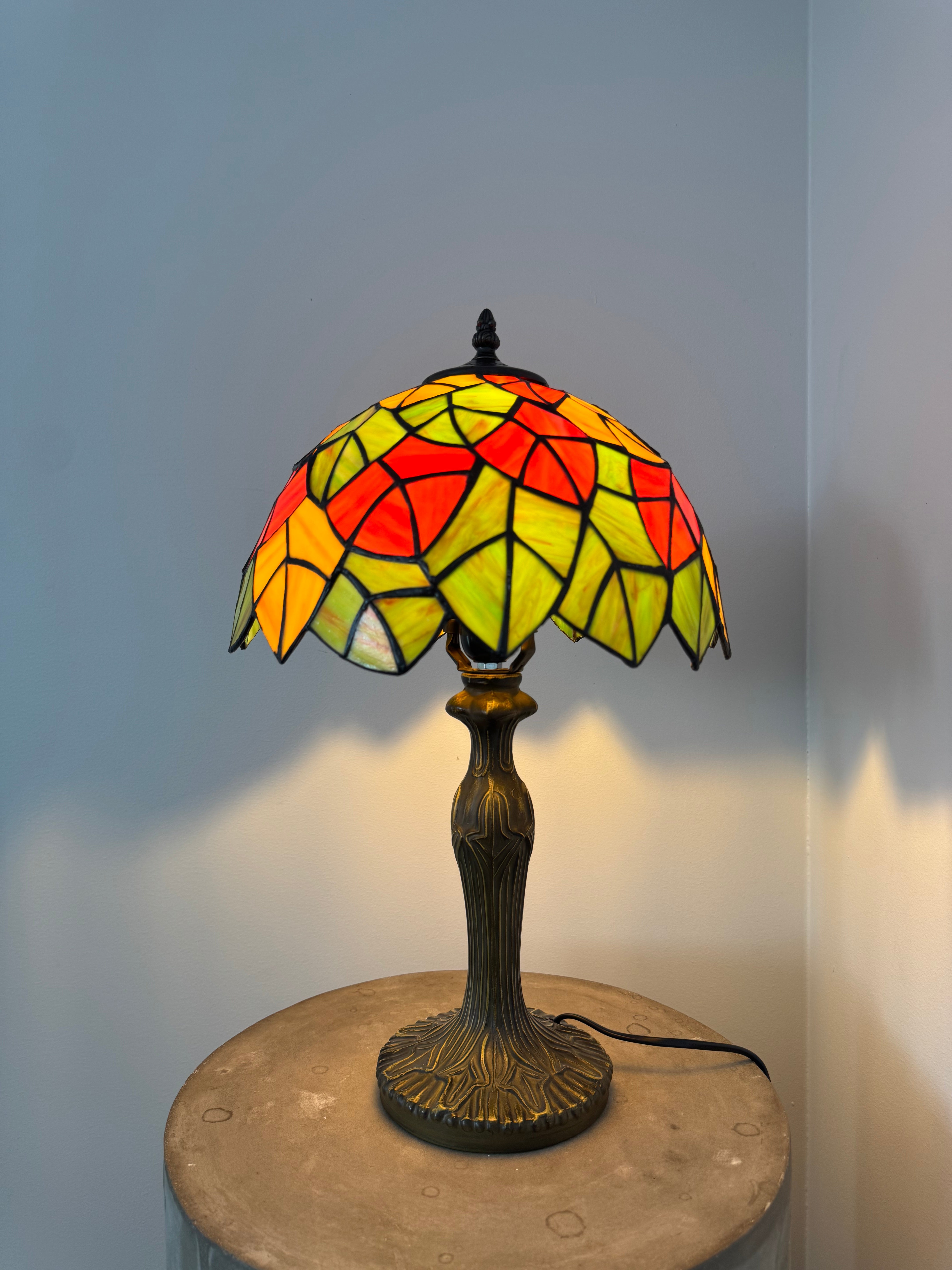 Tiffany Bordslampa Leaves Autumn Glow 30Ø