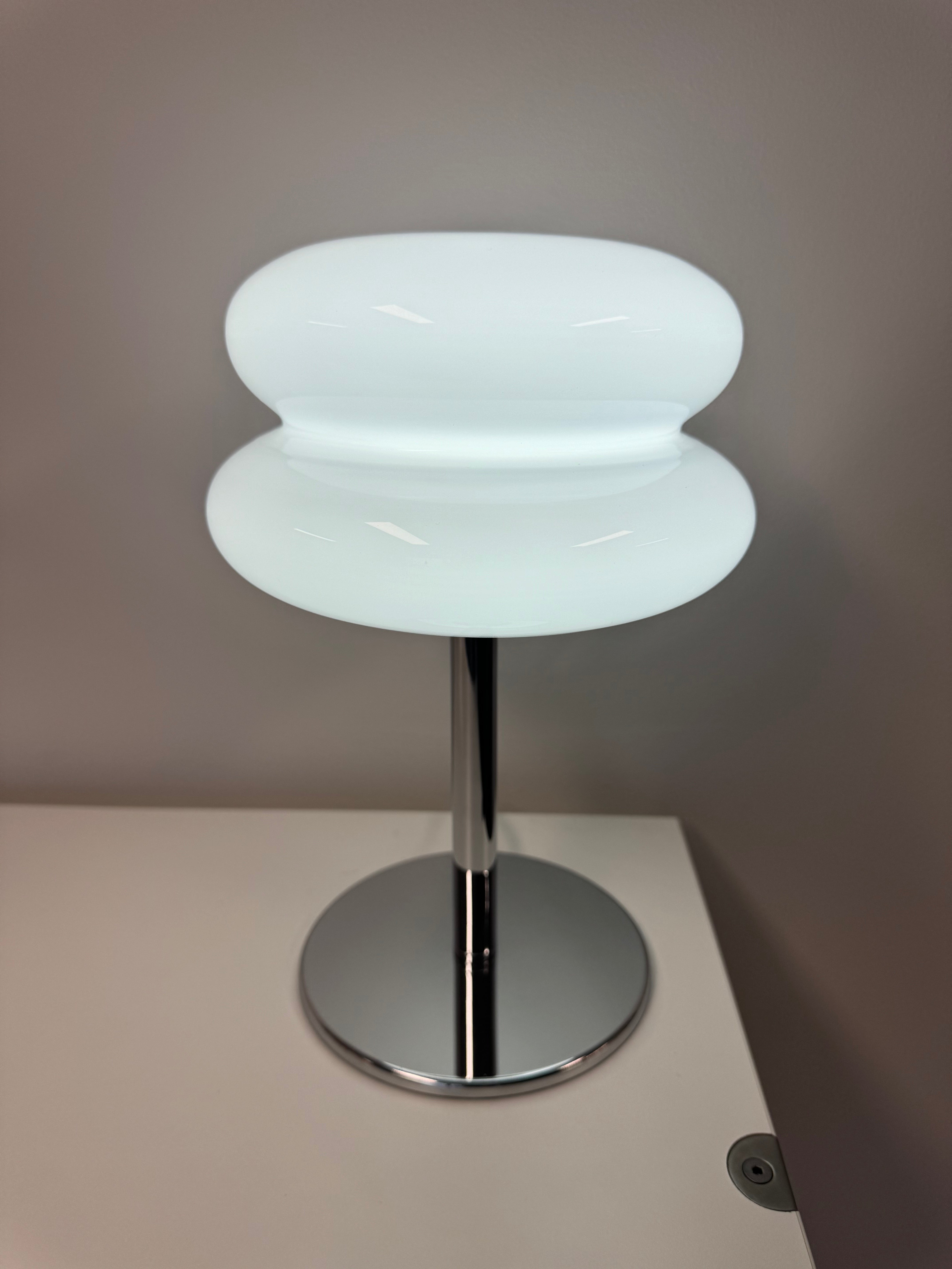 Bordslampa Retro & Biscuit Vit