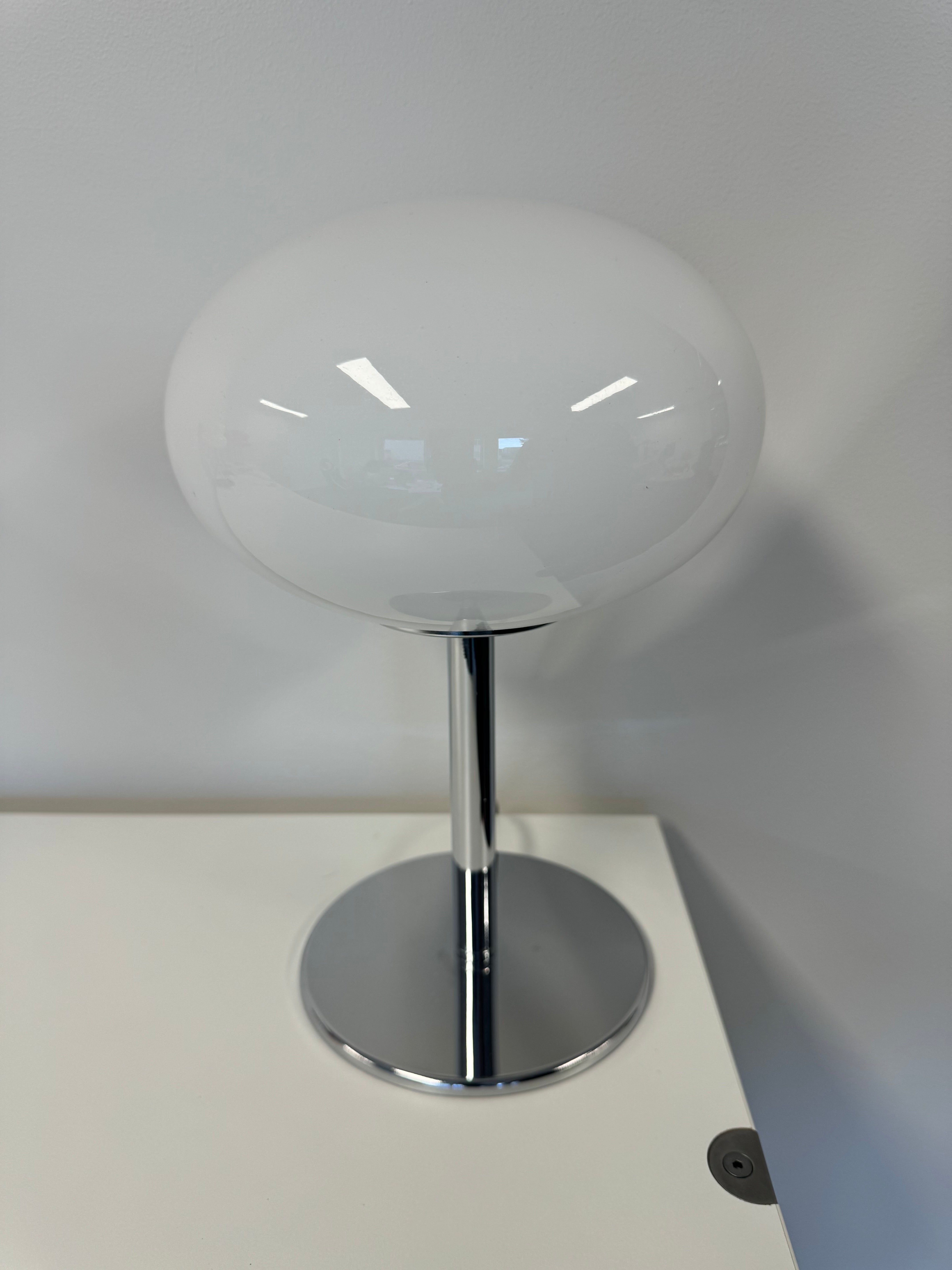 Bordslampa Retro & Orb Vit