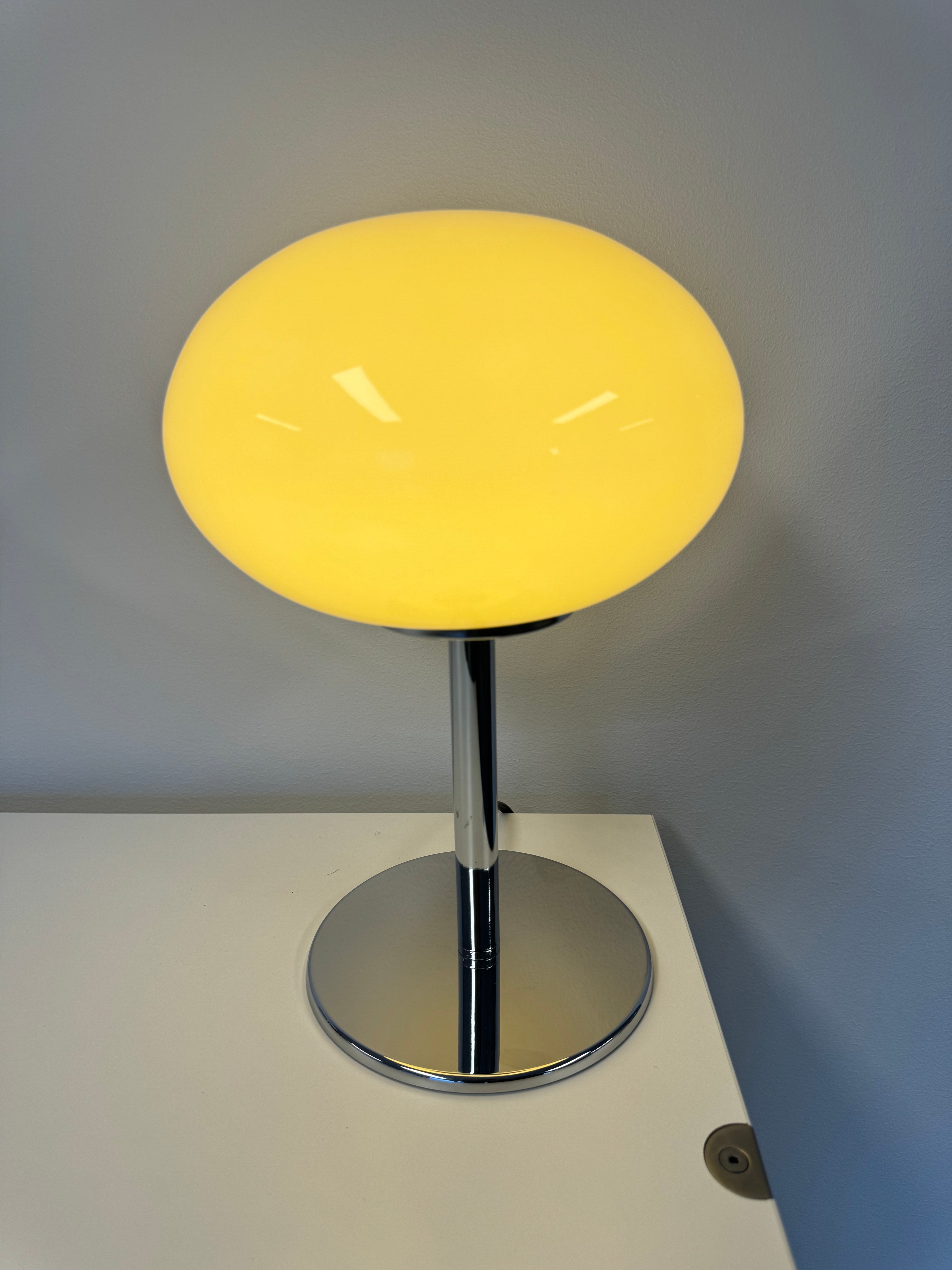 Bordslampa Retro & Orb Gul