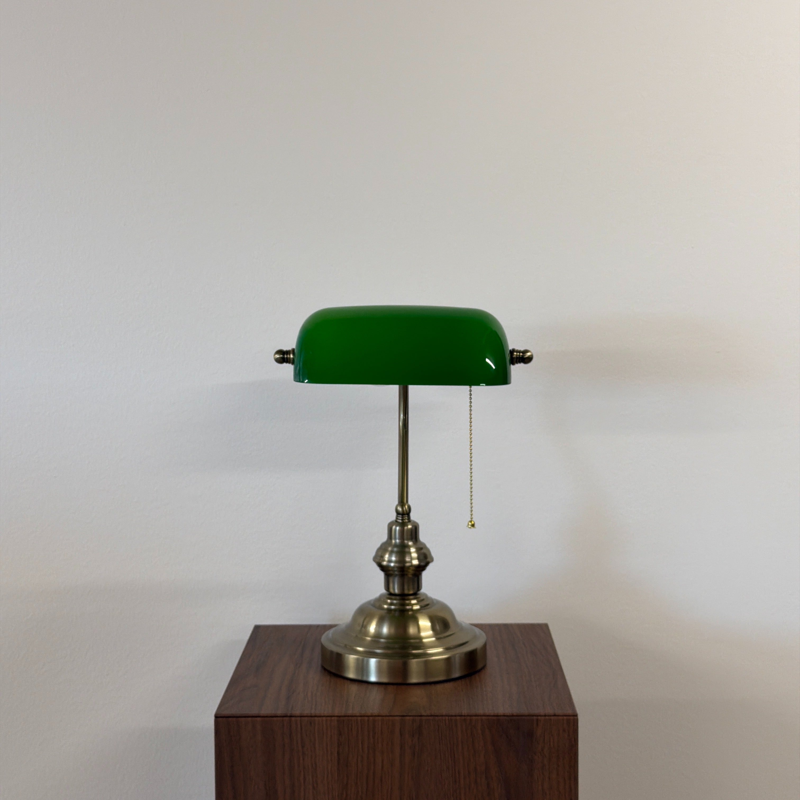 banklampa VINTAGE Grön – Bibliotekslampa i glas & mässing