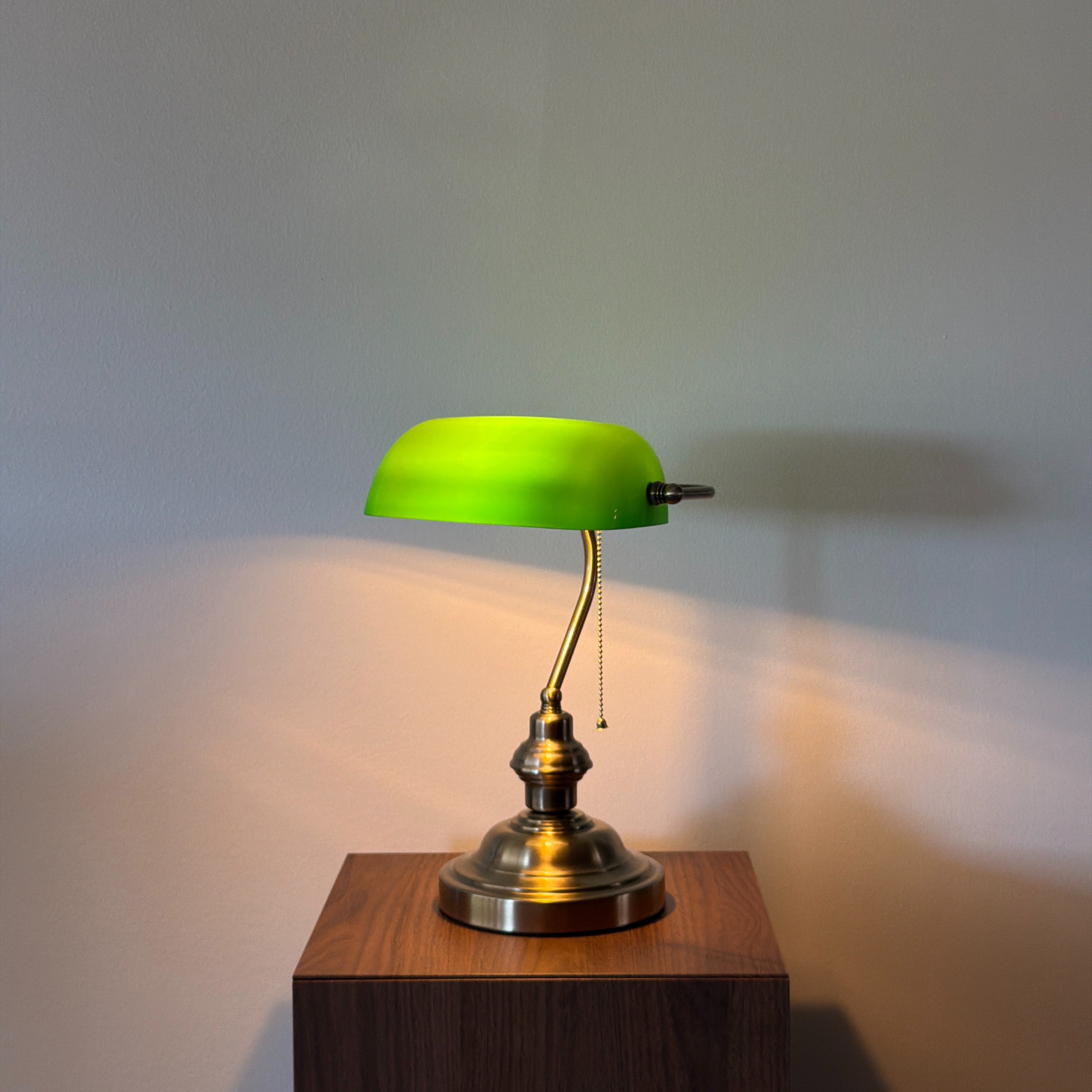 banklampa VINTAGE Grön – Bibliotekslampa i glas & mässing