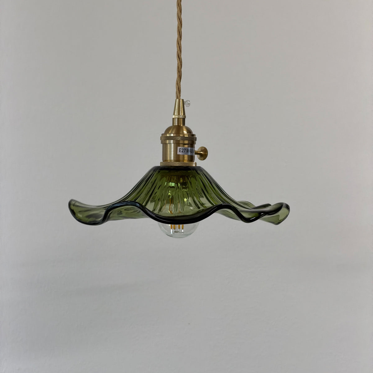HIBISKUS 22 Pendellampa Grön – Taklampa i glas