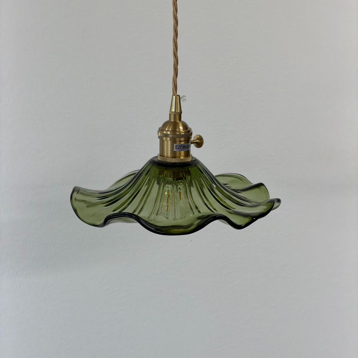 HIBISKUS 22 Pendellampa Grön – Taklampa i glas