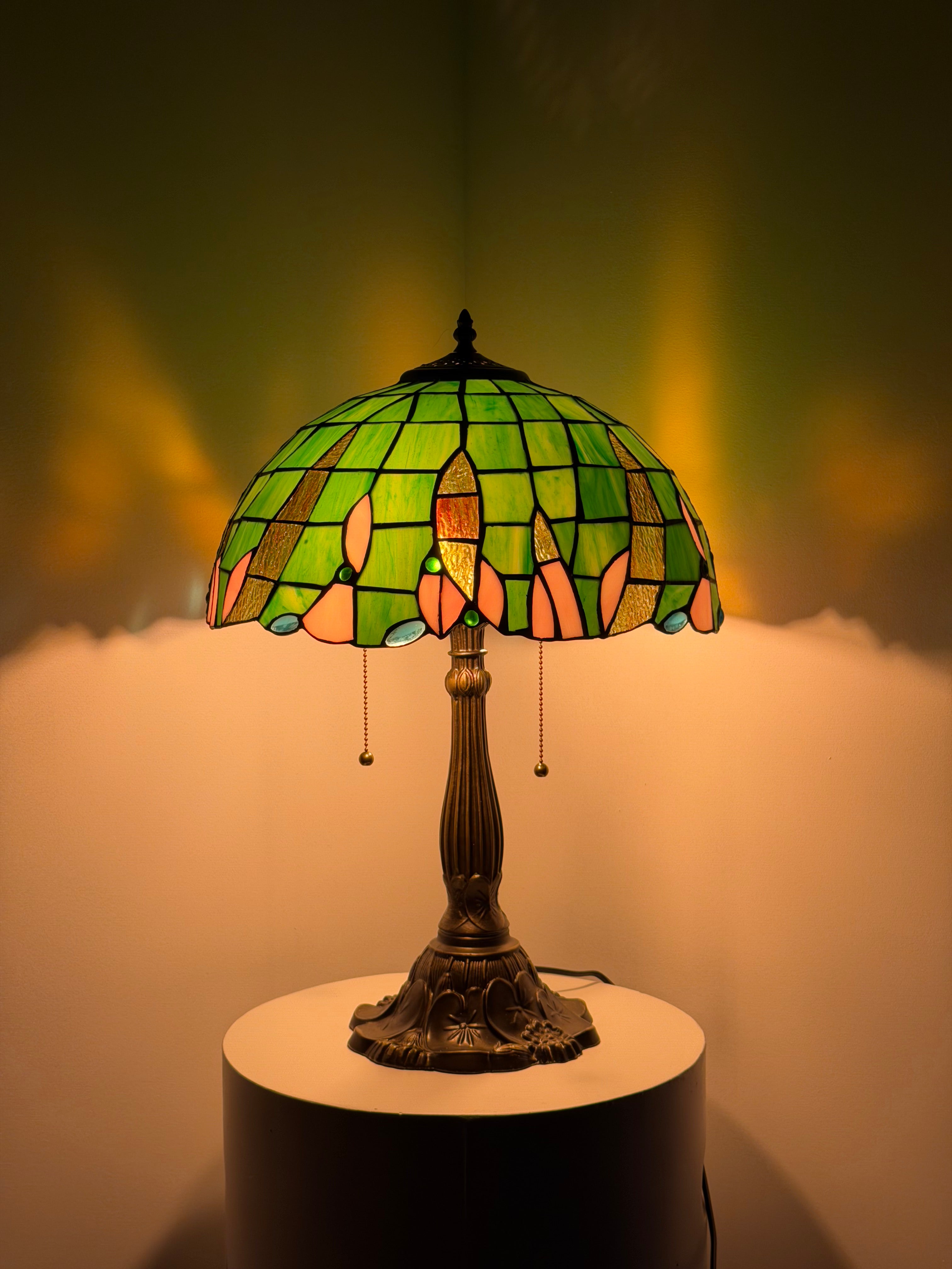 Bordslampa – Geometric Green Glow 40Ø