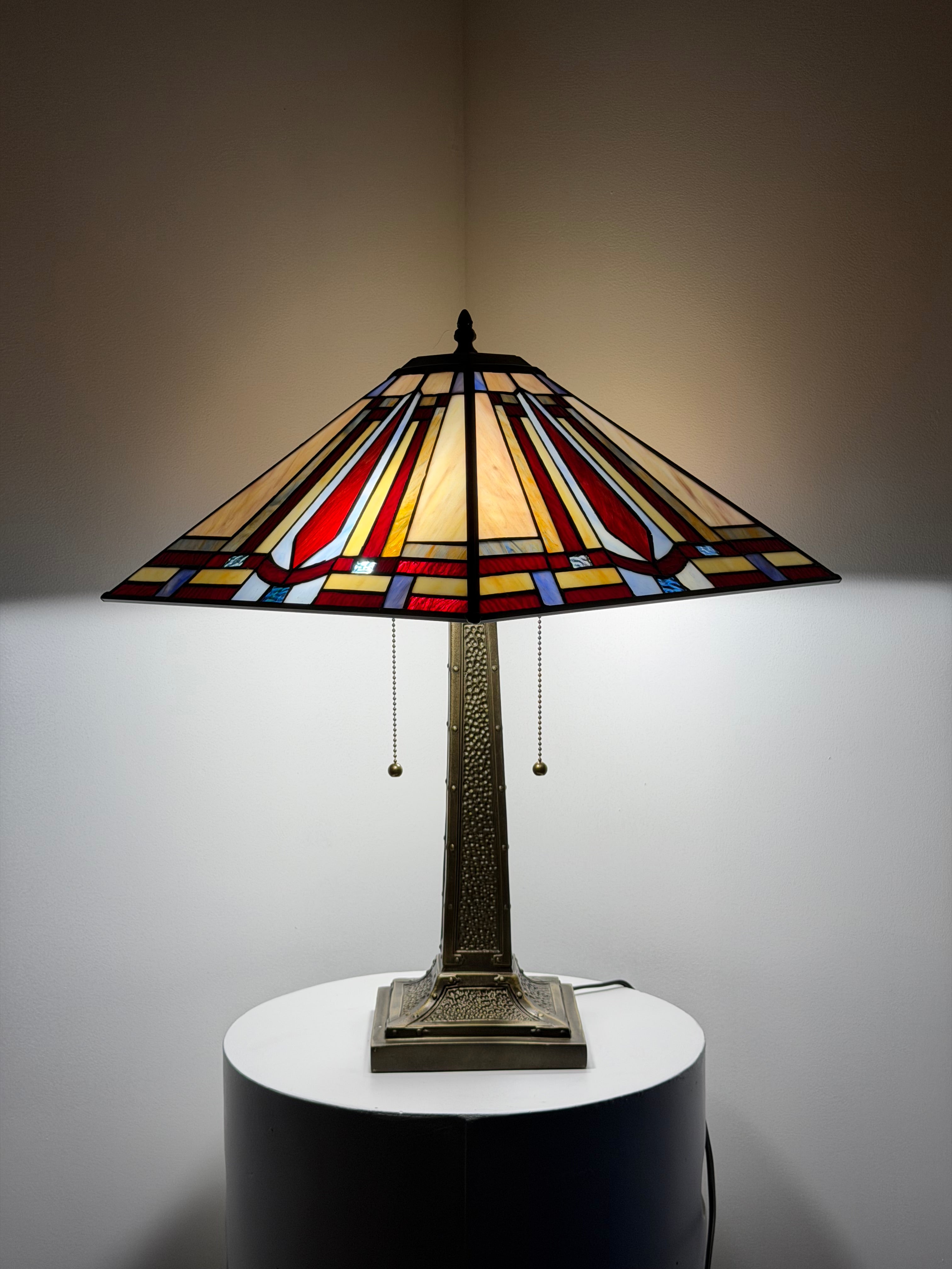 Bordslampa – Geometric Classic Design 40Ø