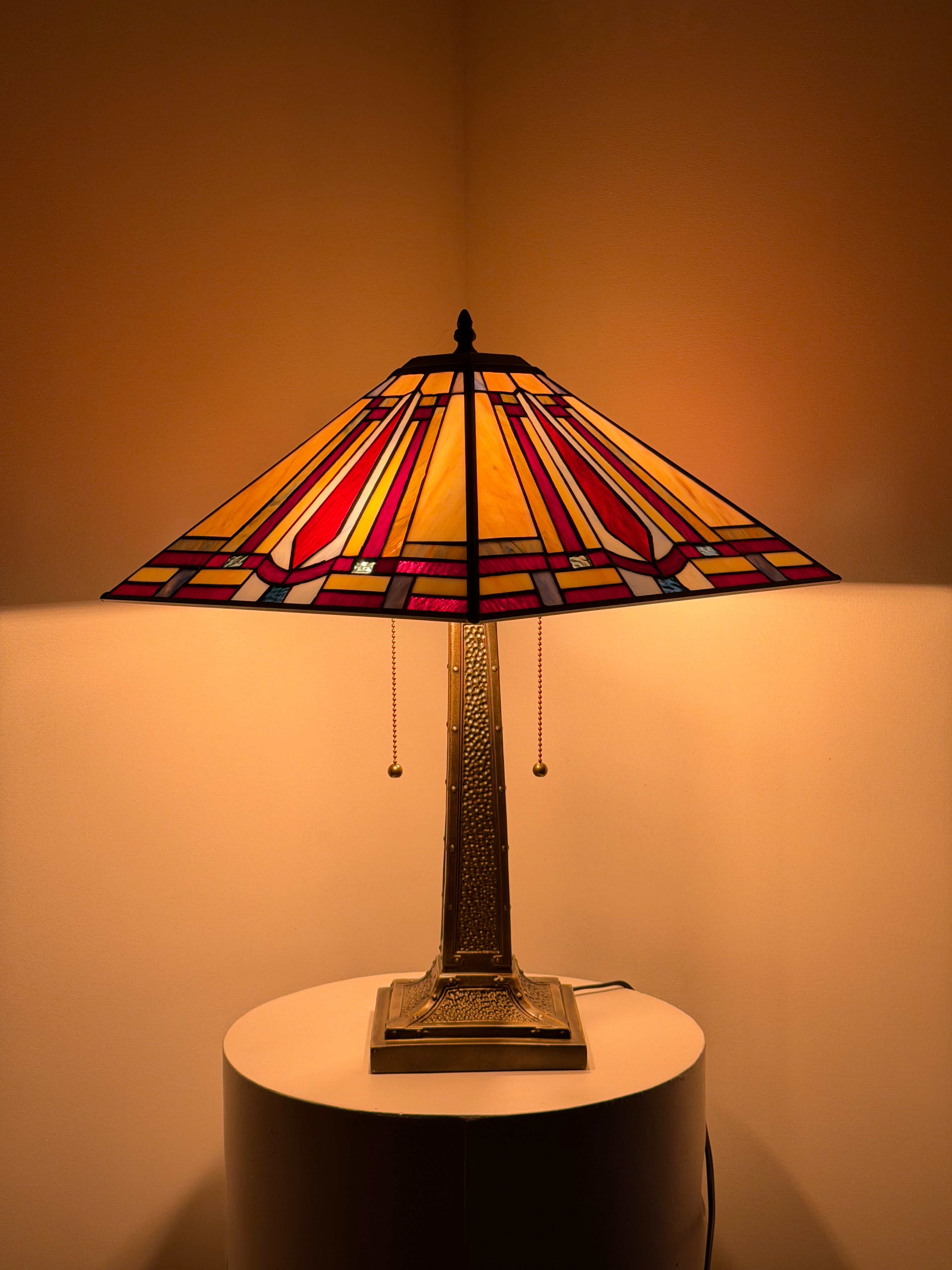 Bordslampa – Geometric Classic Design 40Ø