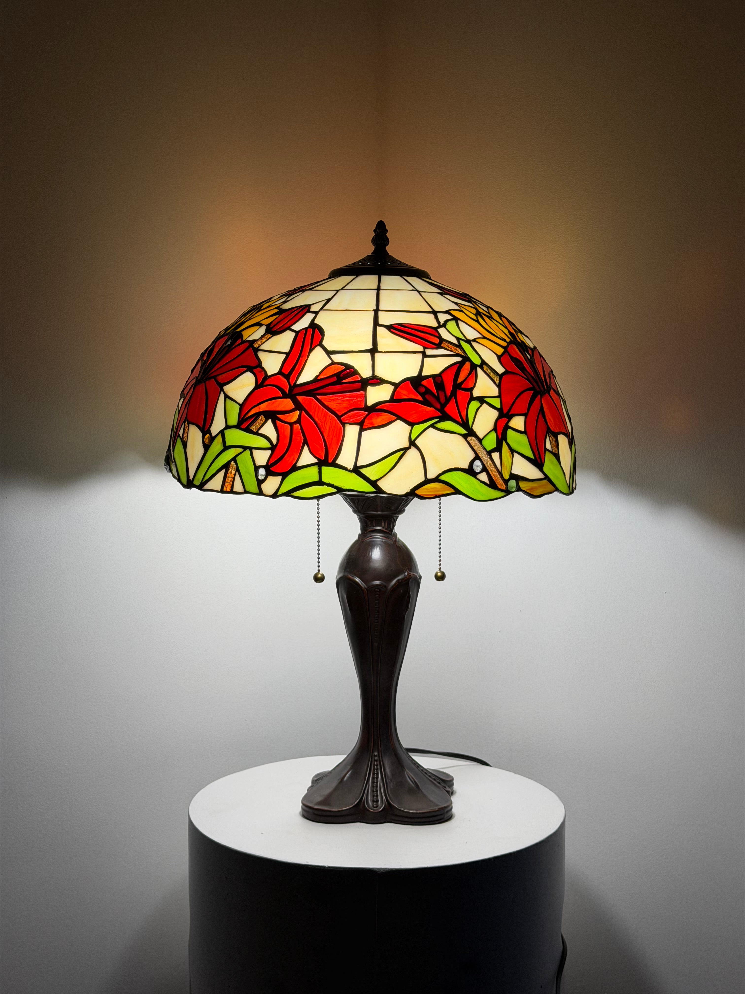 Bordslampa – Garden King’s Lily 40Ø