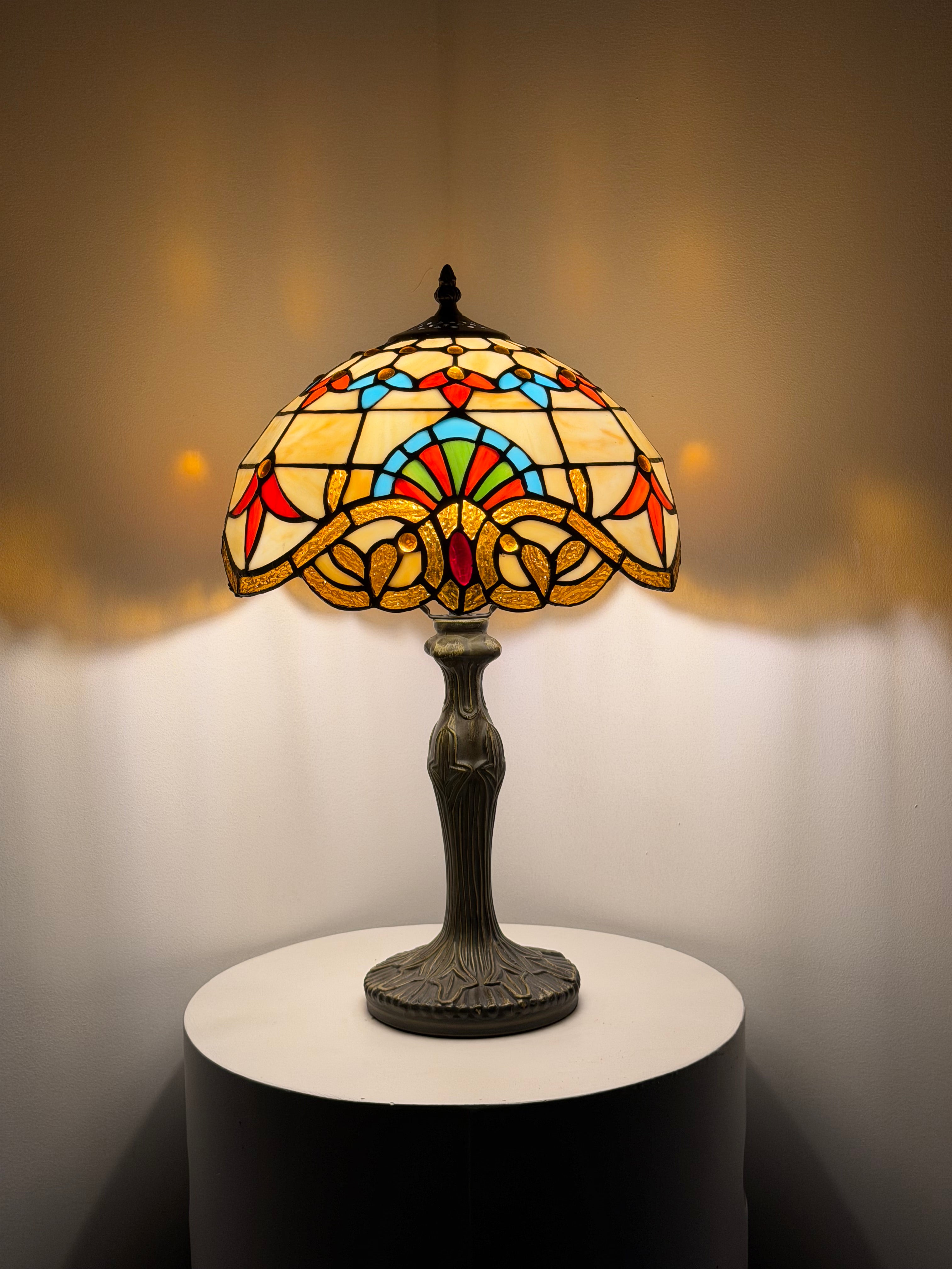 Bordslampa – Geometric Amber Glow 30Ø