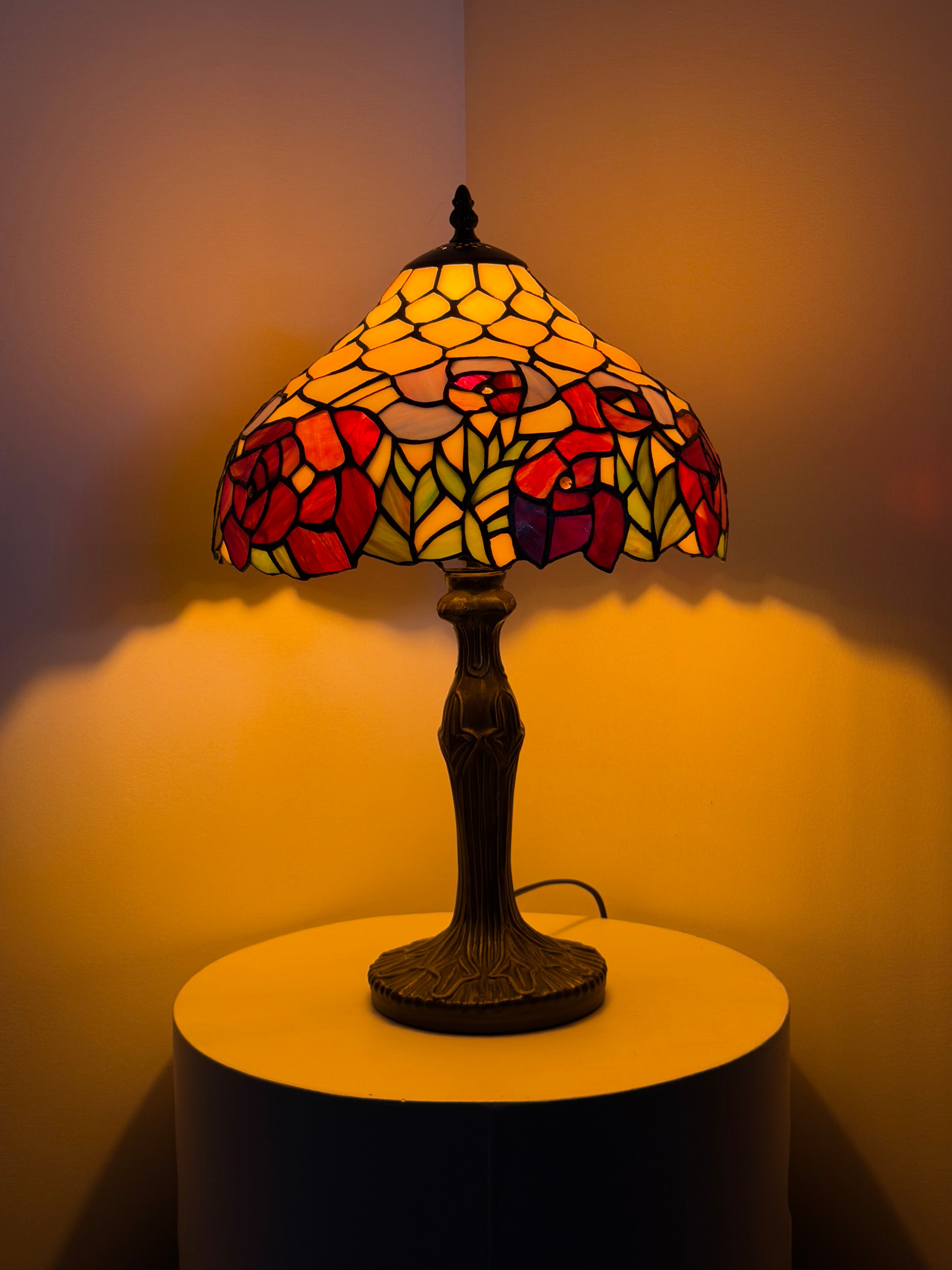 Bordslampa – Garden Roses Red 30Ø