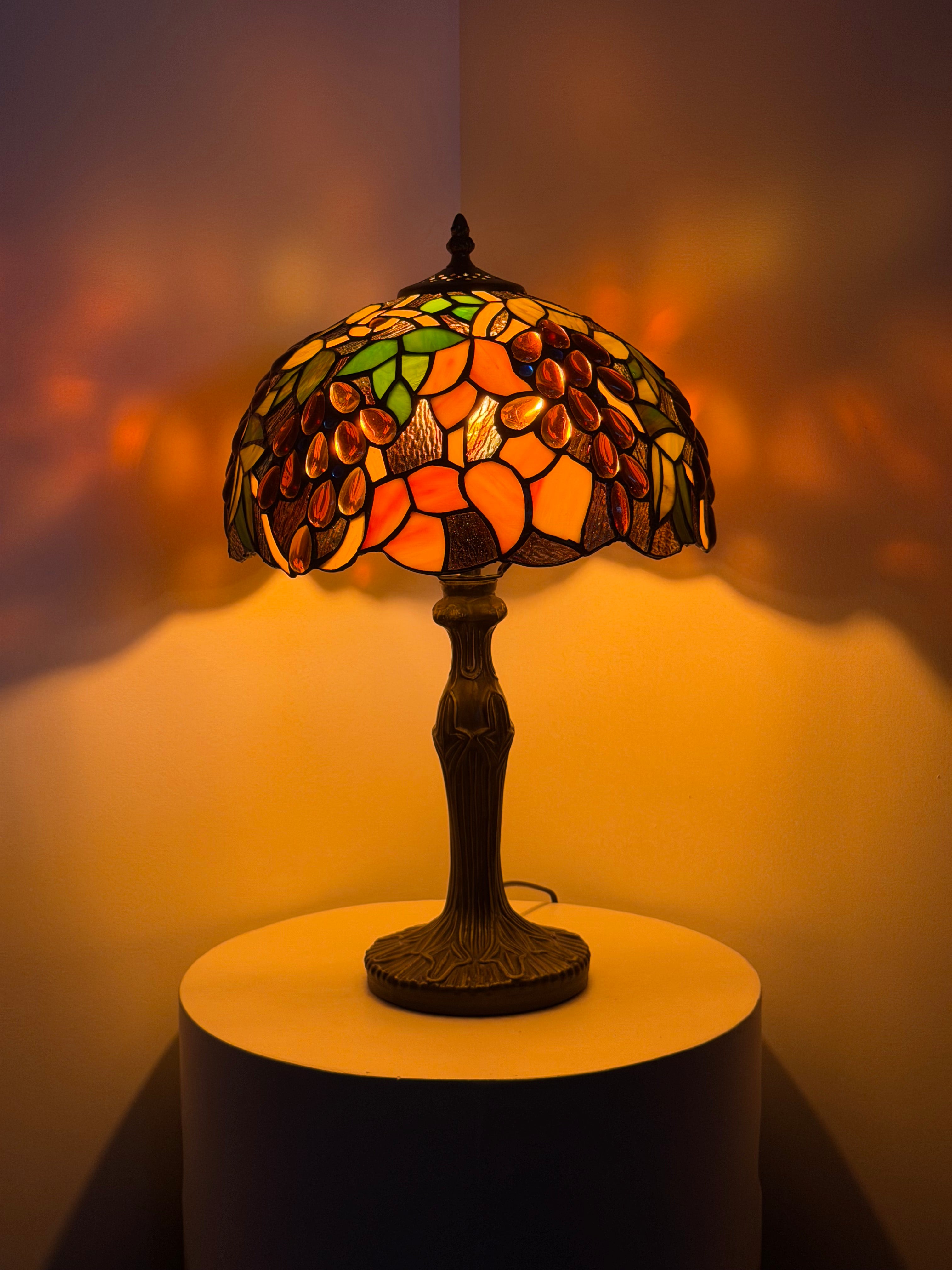 Bordslampa – Garden Grapes Brown 30Ø