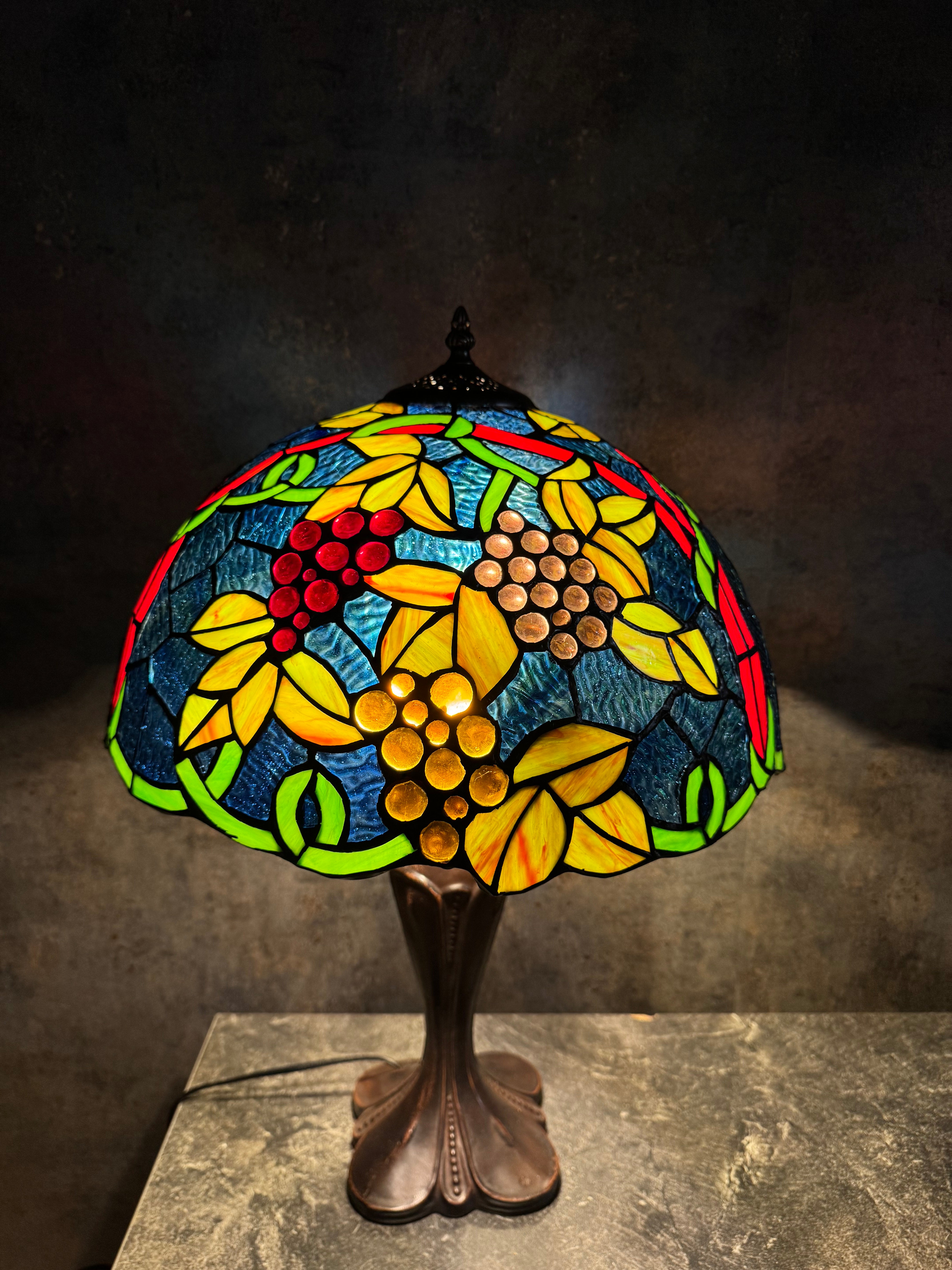 Tiffany Druvklasar & Blommor 40cm