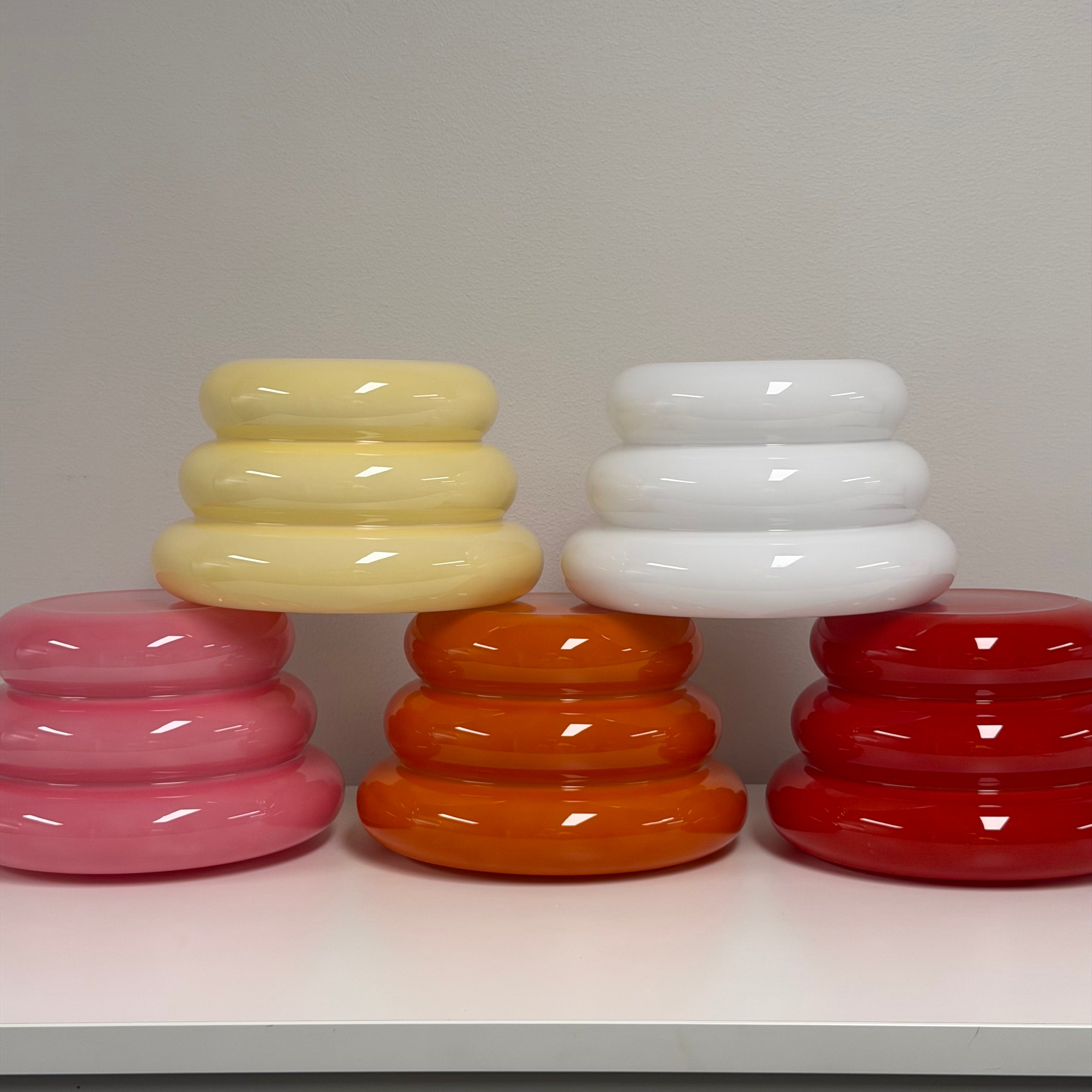CAKE bordslampa Orange – Bauhaus opalglas & krom