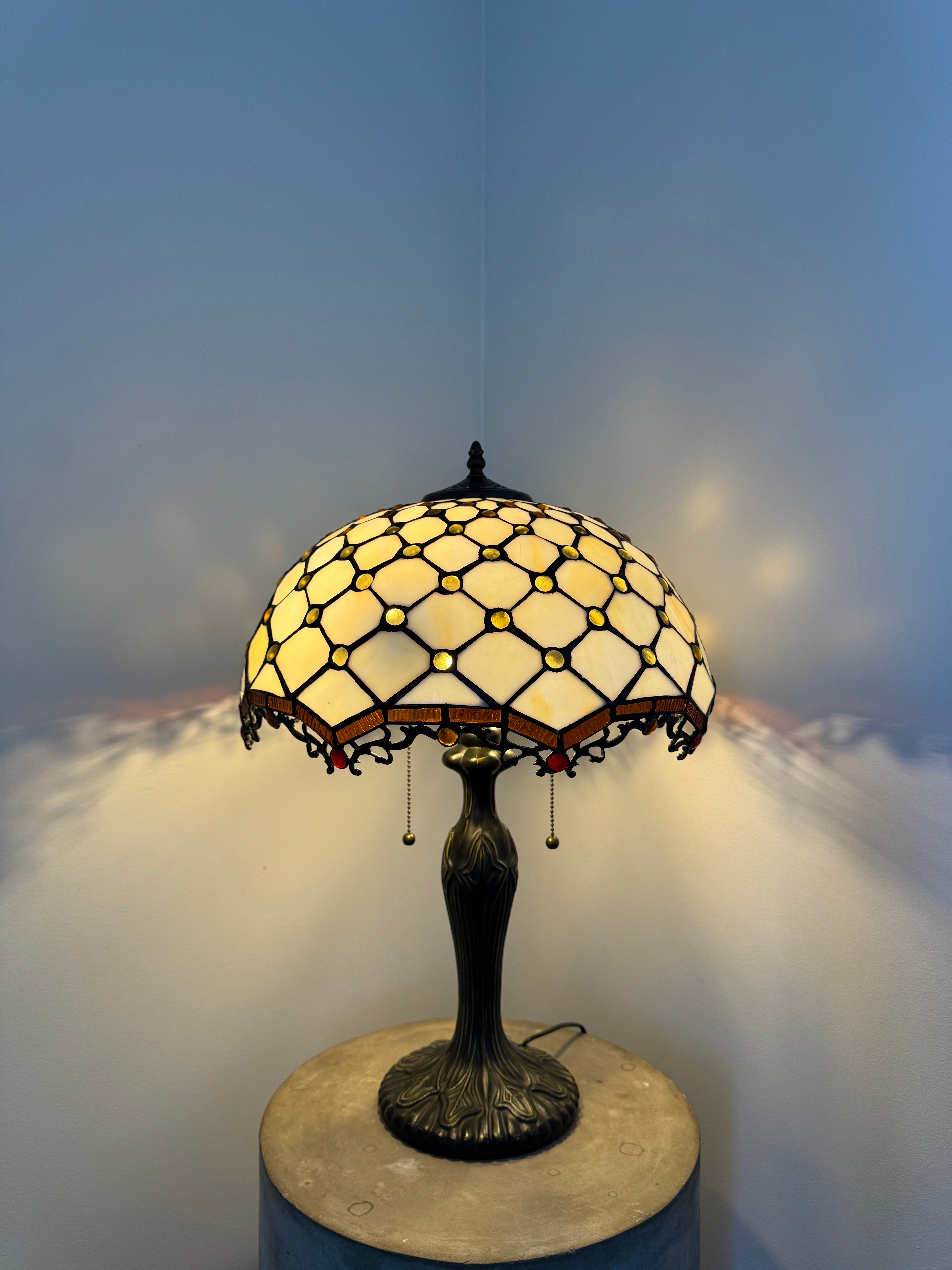 Tiffany Bordslampa Geometric White Glow 40Ø
