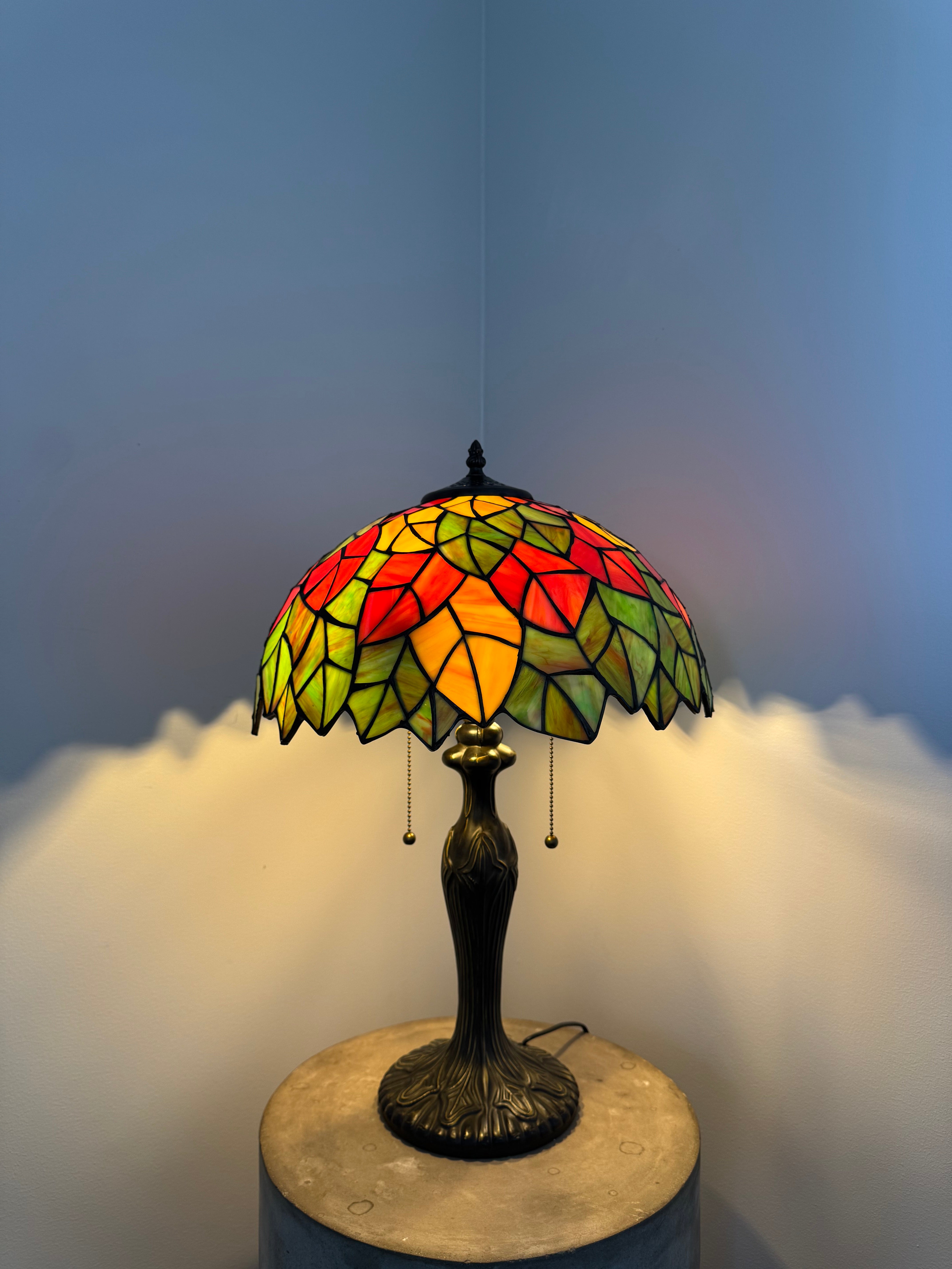 Tiffany Bordslampa Leaves Autumn Glow 40Ø