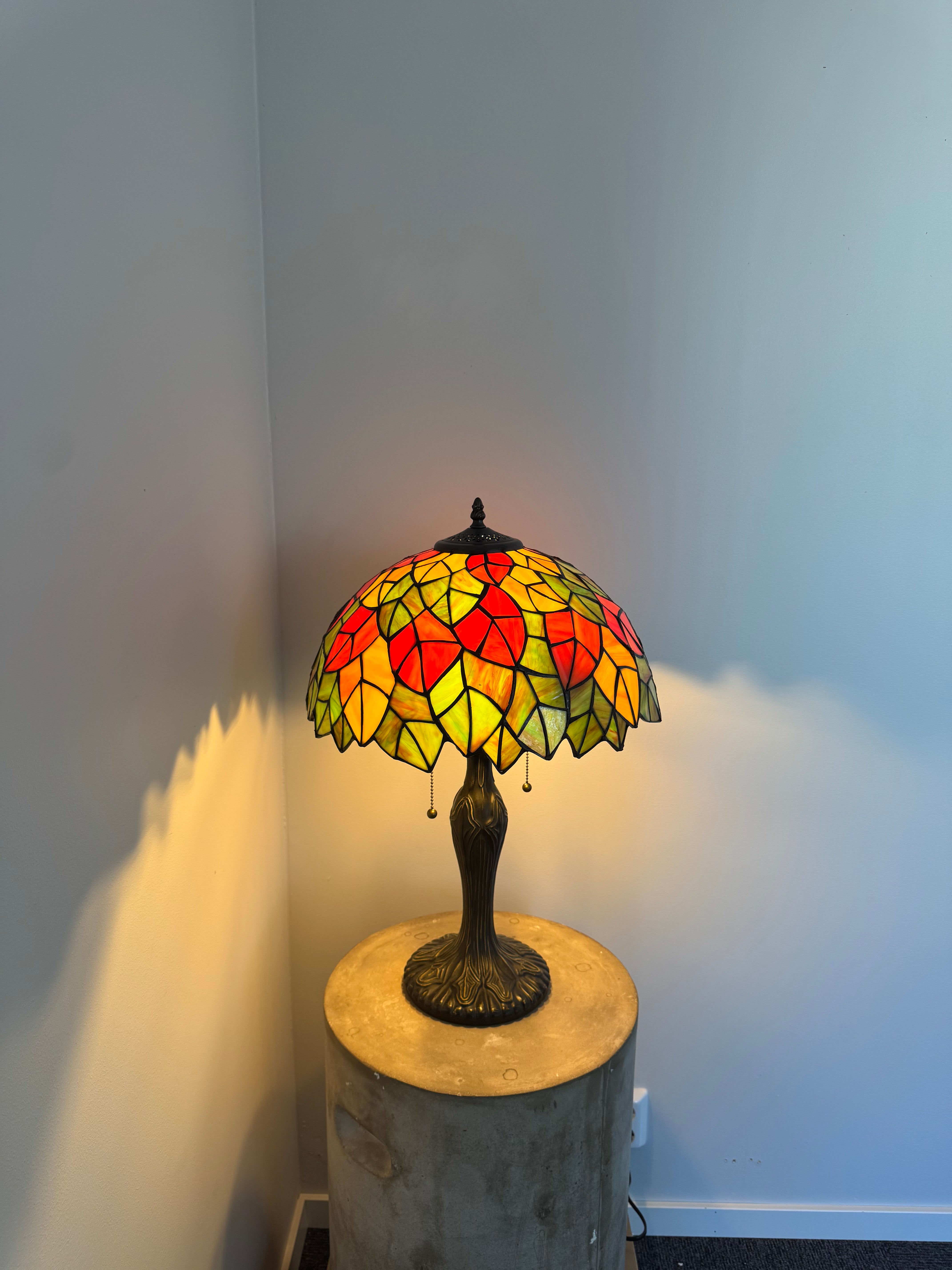 Tiffany Bordslampa Leaves Autumn Glow 40Ø