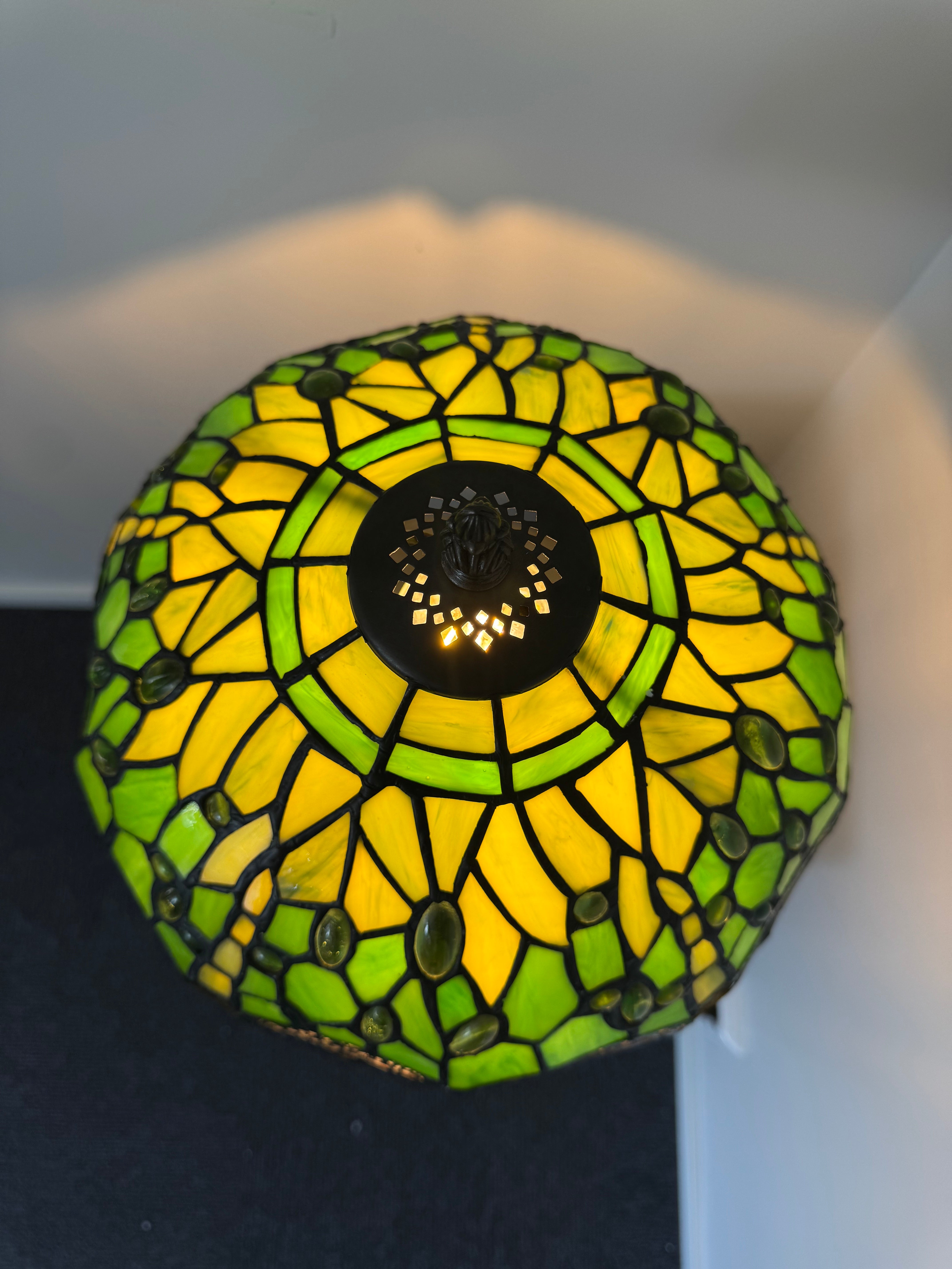 Tiffany Bordslampa Dragonfly Green Sunrise 30Ø