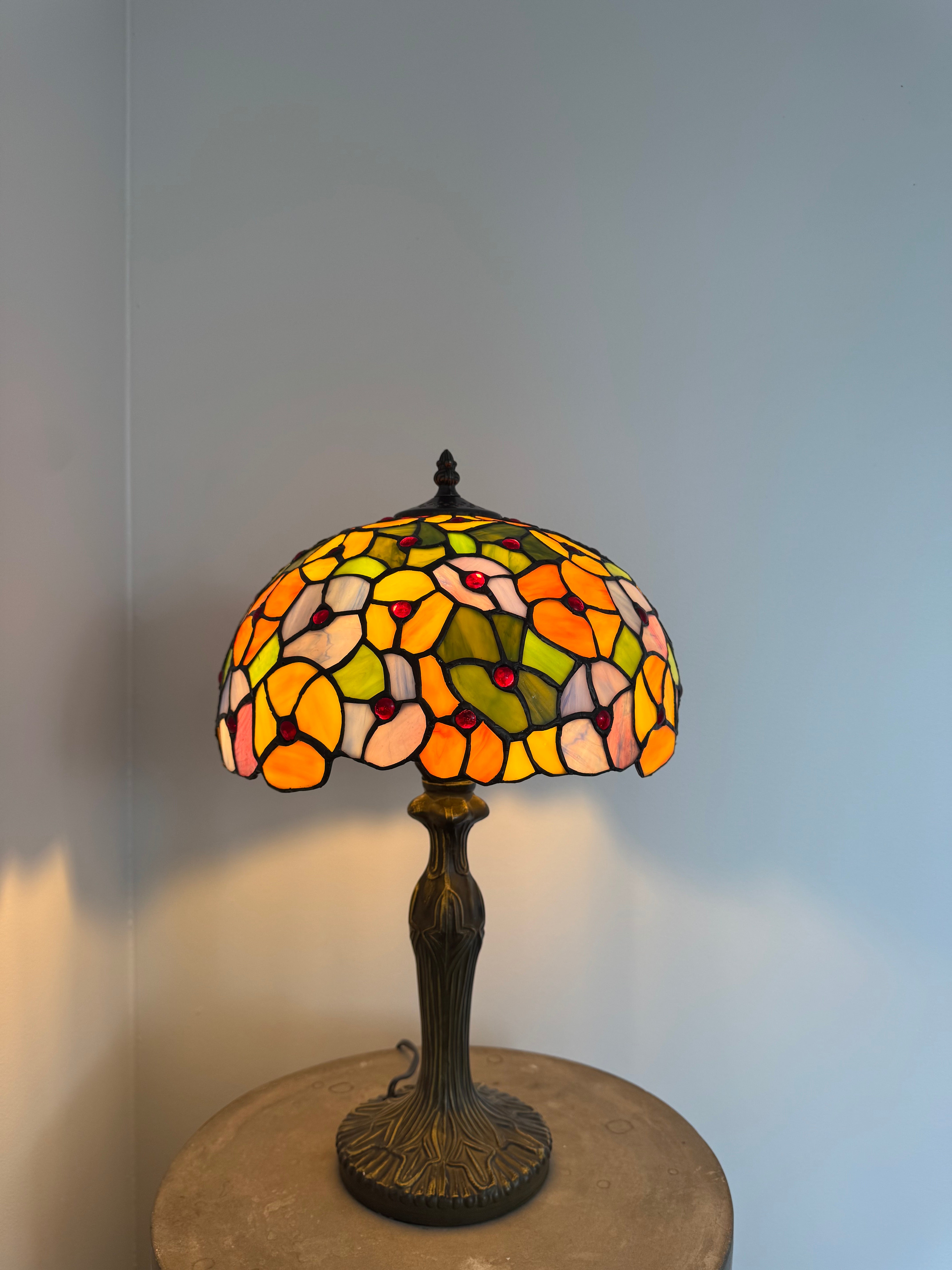 Tiffany Bordslampa Flowers Summer Pansy 30Ø