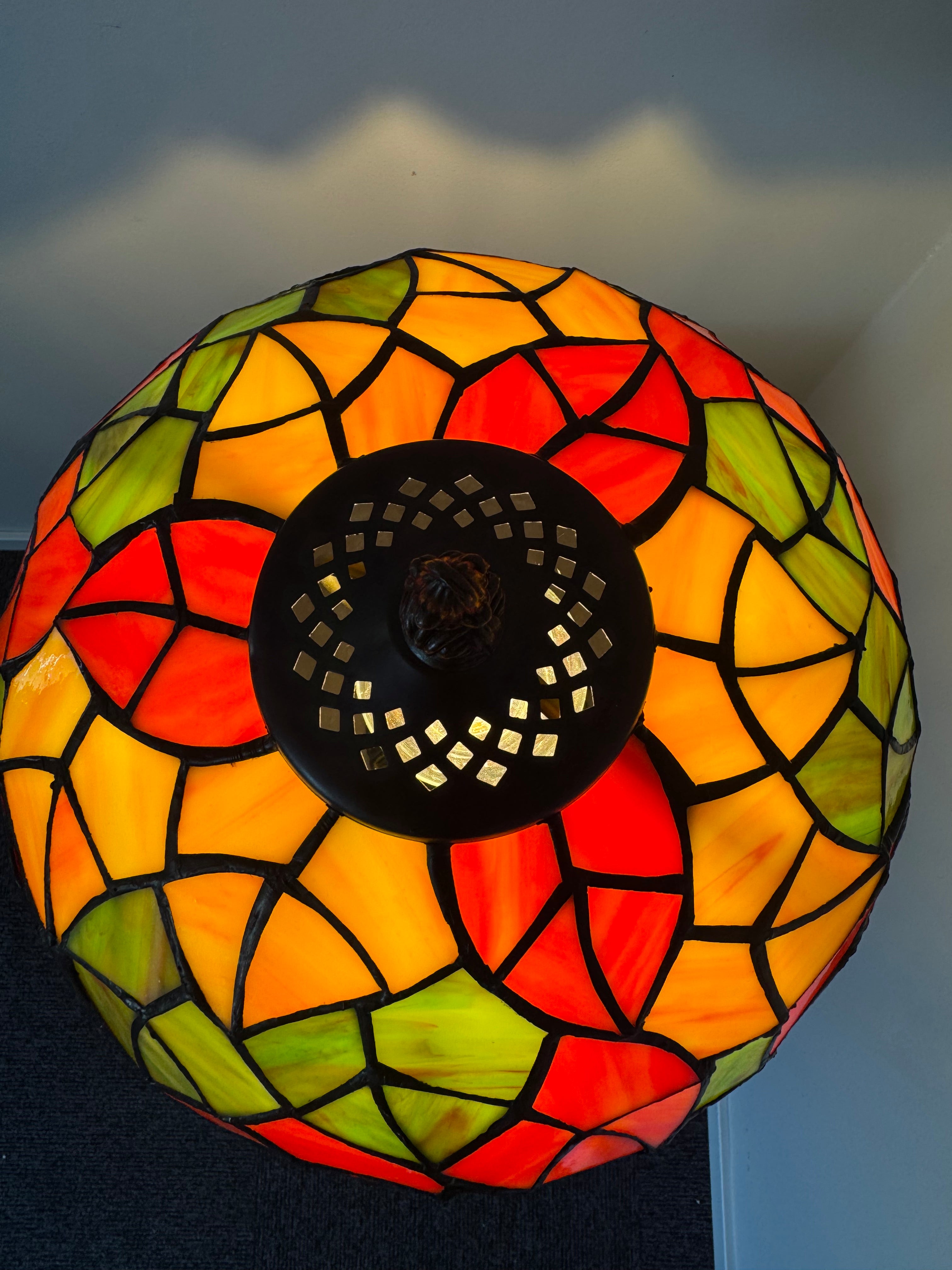 Tiffany Bordslampa Leaves Autumn Glow 30Ø